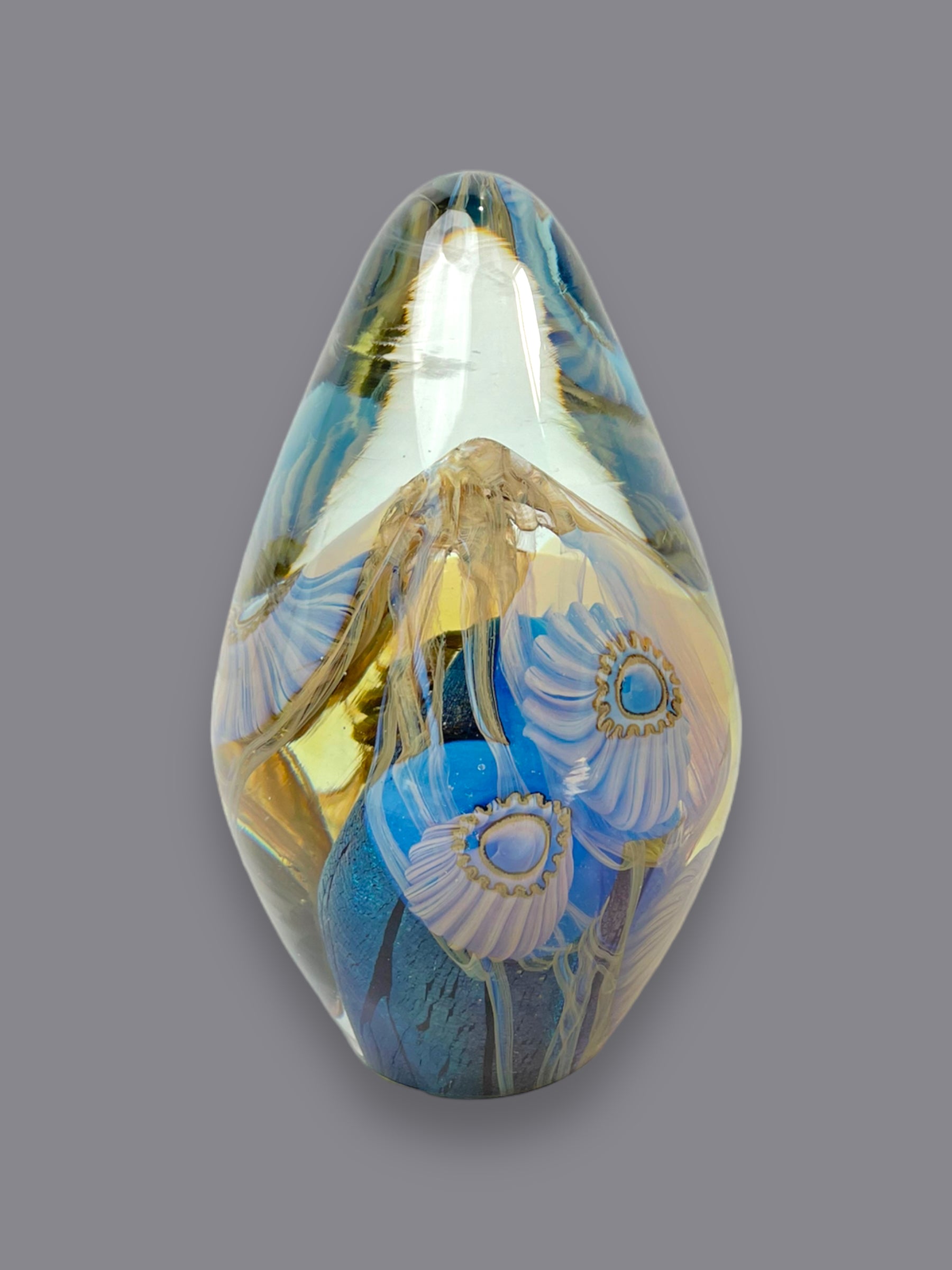 Robert Eickholt Art Glass Paperweight