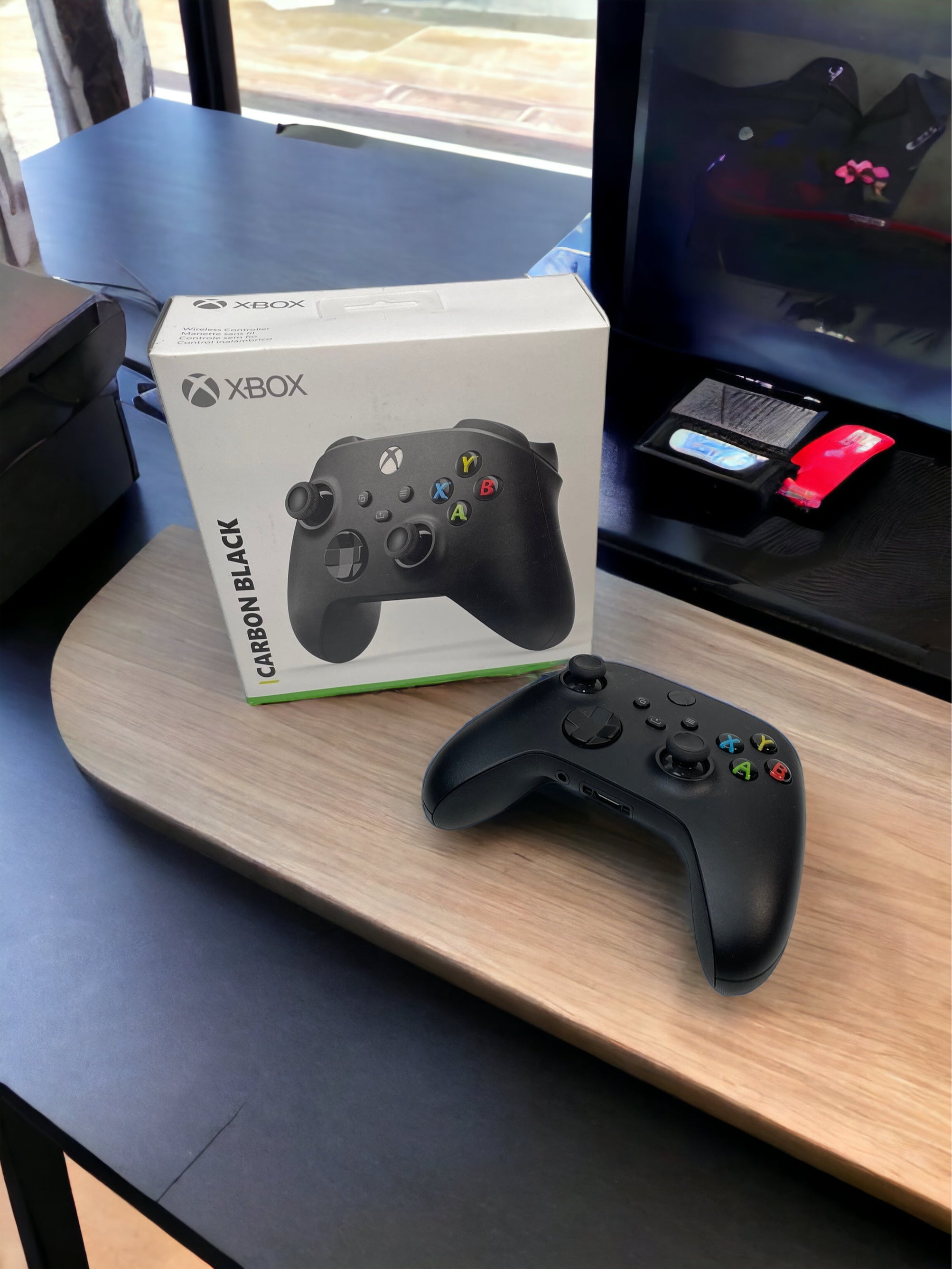 Xbox Series X/S Wireless Controller in Carbon Black
