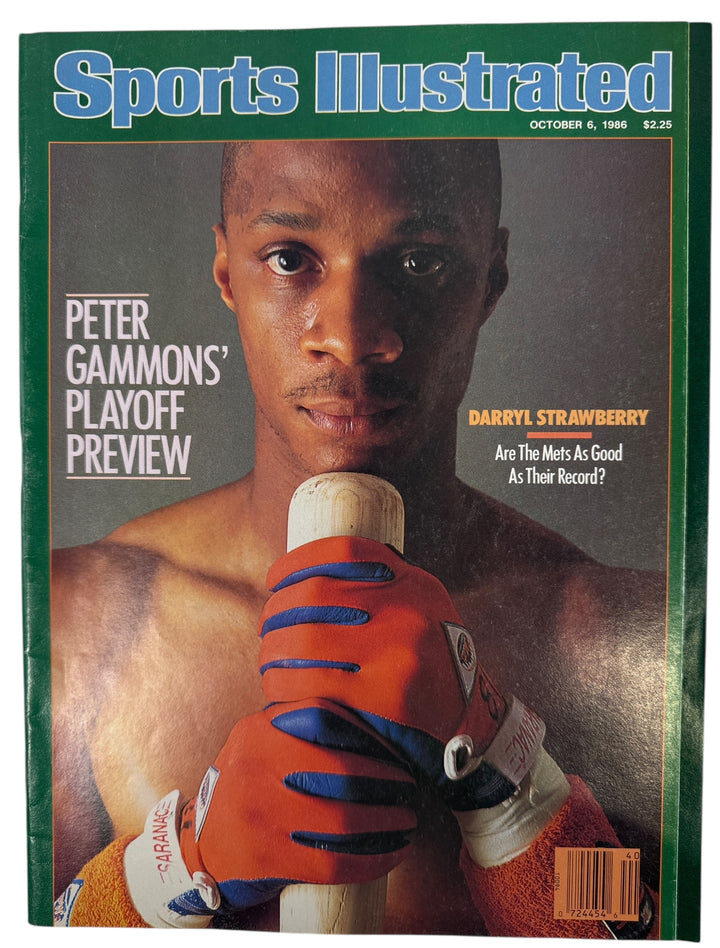 1986 Sports Illustrated issue featuring Darryl Strawberry and the Mets playoff preview. Clean no-label copy from the 1986 World Series season. Collectible sports magazine.