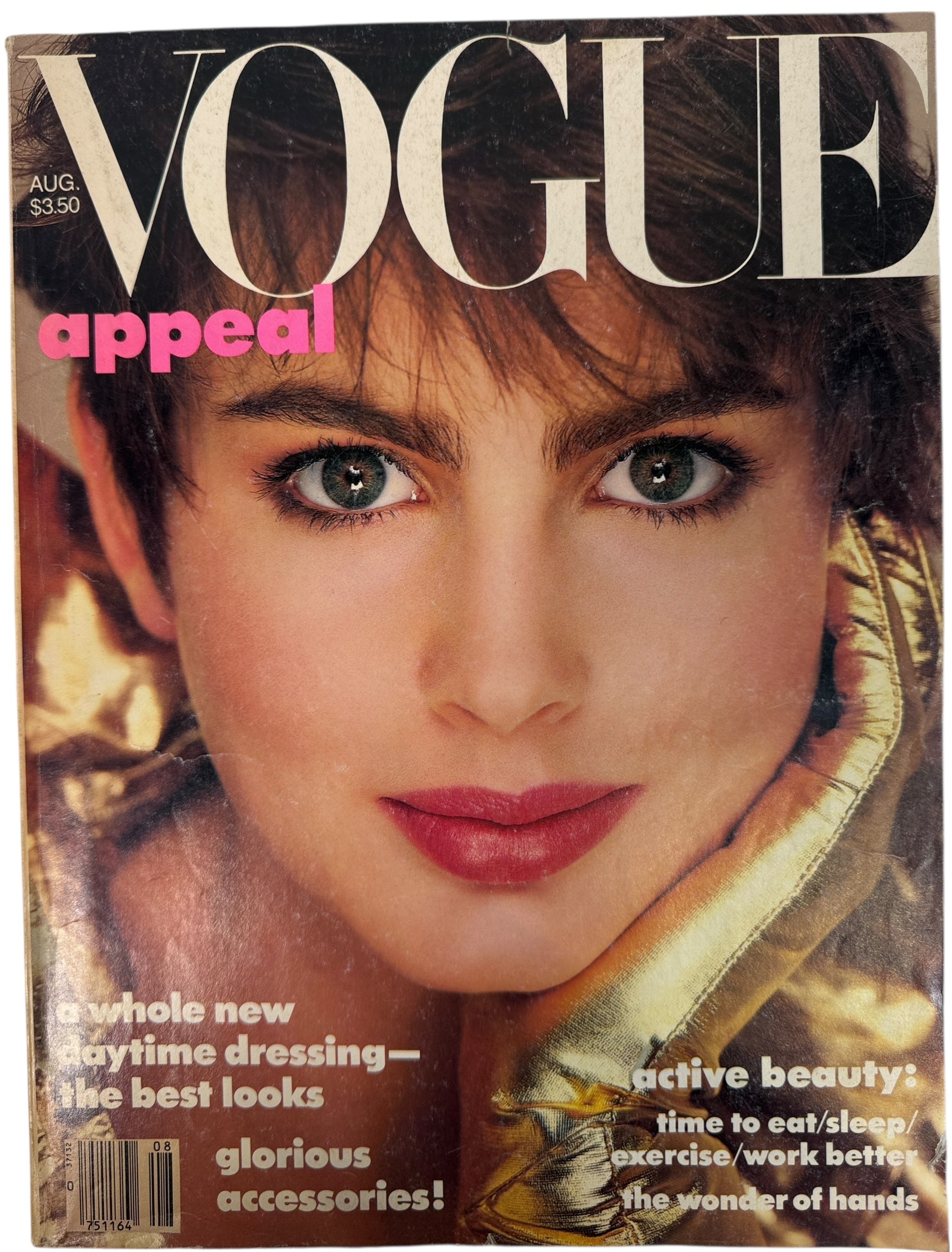Vintage Vogue August 1985 featuring Alexa Singer with Avedon and Elgort photography, Joanna Pacula editorial, iconic 80s fashion, beauty, and Calvin Klein ads