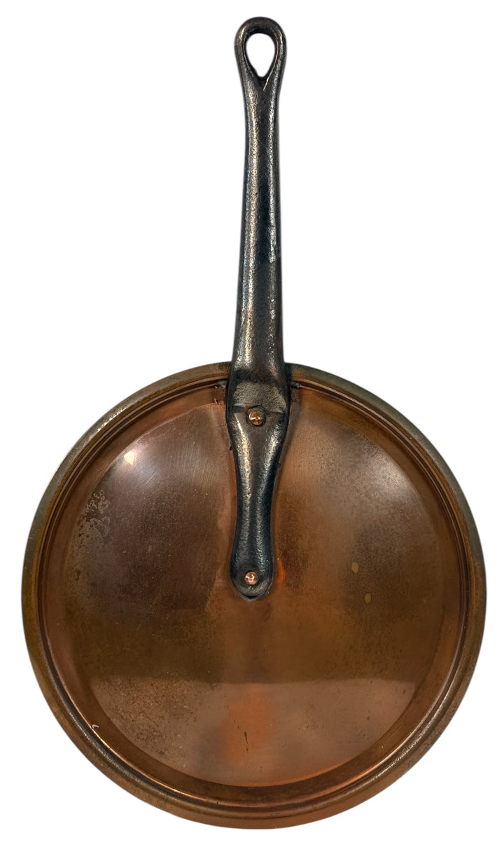 Vintage 8.5” metal saucepan replacement lid. Perfect for replacing missing cookware parts. Functional with light wear. Mid-century sustainable kitchenware.