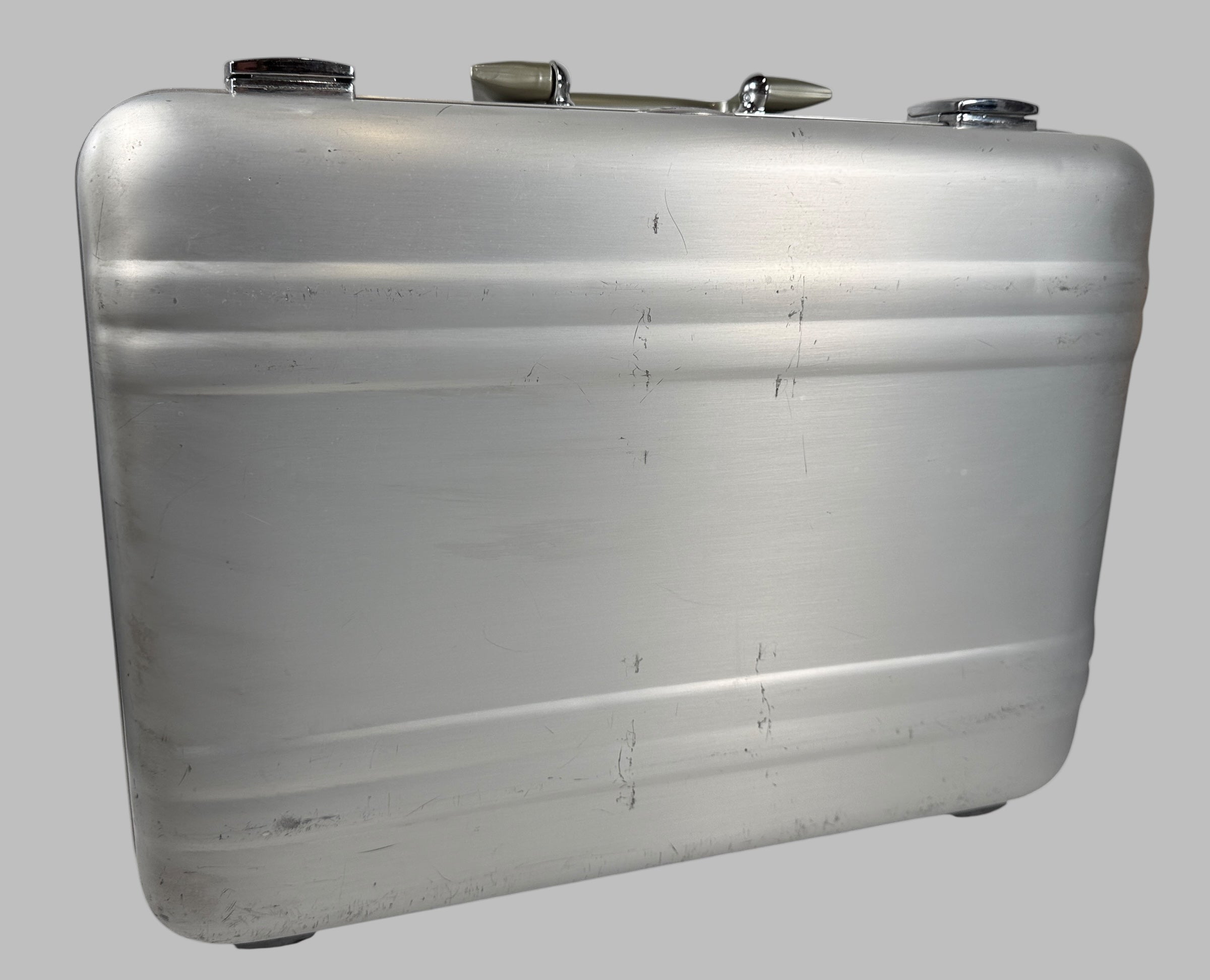 Vintage Zero Halliburton Aluminum Attaché Case – Combination Lock, File Dividers