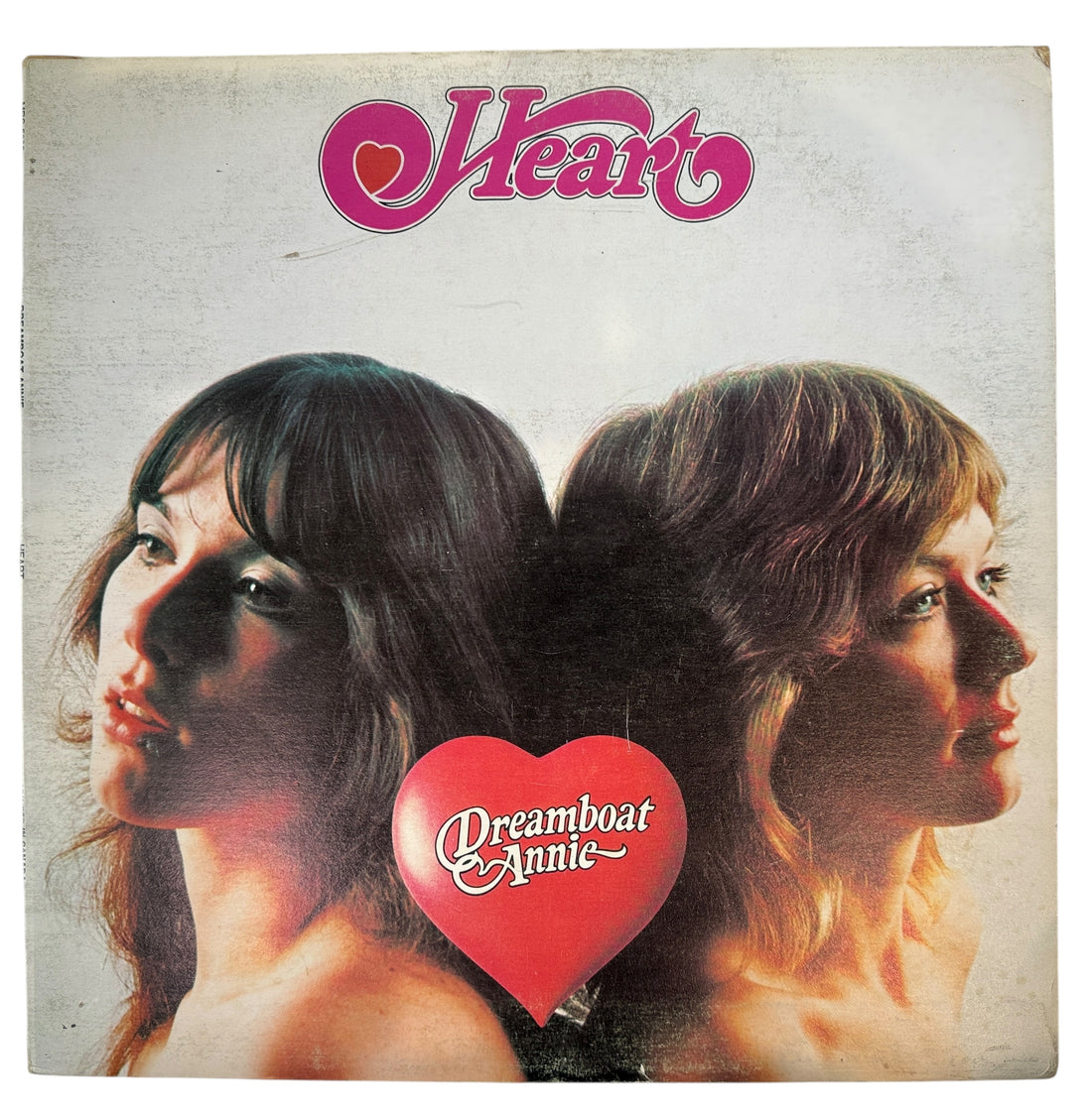Vintage 1975 Heart Dreamboat Annie Canadian LP on Mushroom Records. Gatefold pressing with classic tracks. Clean collectible copy for rock vinyl fans.