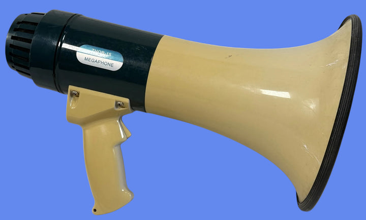 Vintage Apex THOR-15 Mega2 megaphone from the 1970s–80s. Industrial handheld PA with classic design, ideal for decor, props, or restoration.