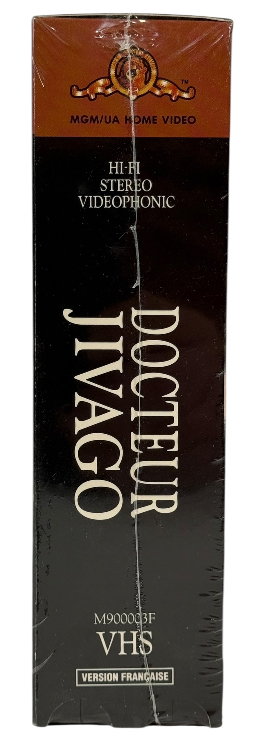 Sealed vintage French VHS of Docteur Jivago by MGM/UA. Collectible classic film in shrink. Ships from Montreal. Great for cinema and VHS memorabilia collectors.