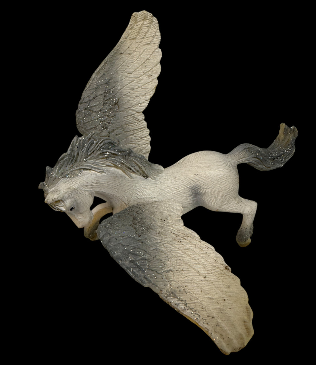 Original Company Germany Pegasus Figurine – white glitter resin winged horse décor, fantasy collectible, made in China, Eco Depot Montreal.