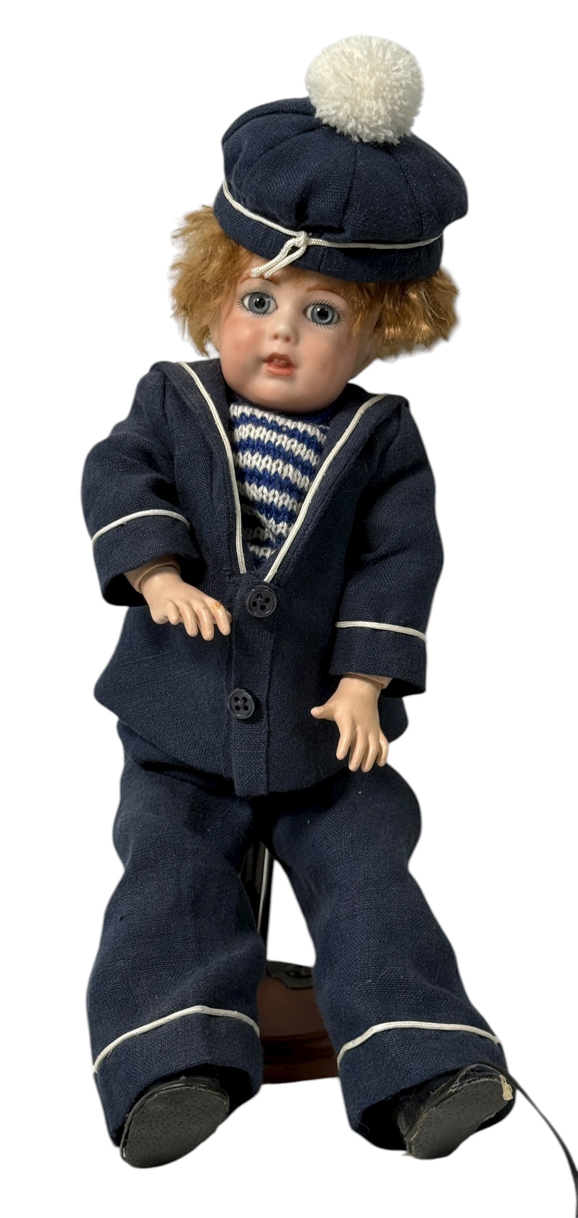 Antique bisque sailor boy doll marked “JLC”, 12″ tall, hand-knit outfit. Early 20th-century European collectible in very good condition – Eco Depot Montreal.