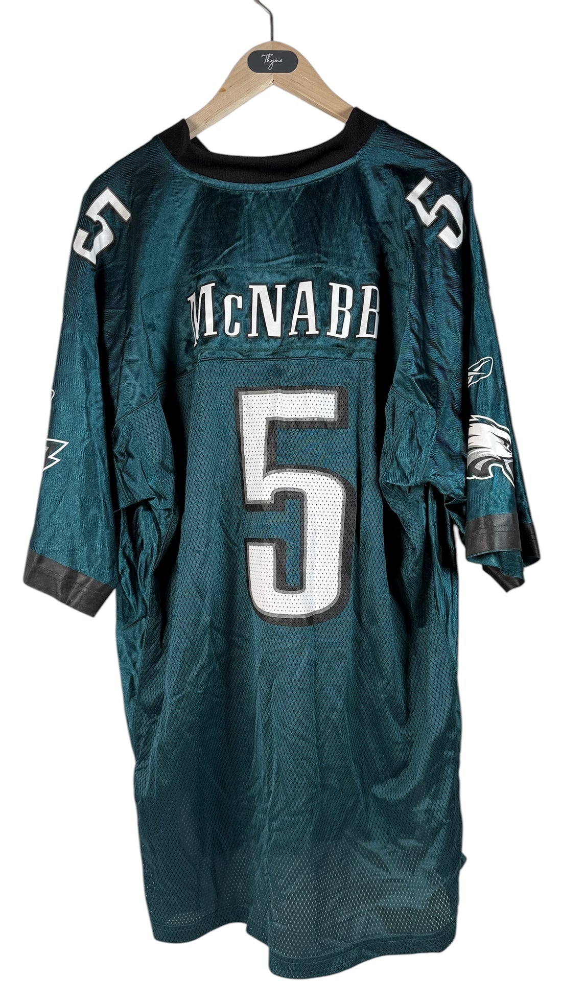 Vintage Reebok Philadelphia Eagles Donovan McNabb #5 jersey in XL. Clean condition and authentic NFL fan gear. Ships from Montreal. Great collectible.