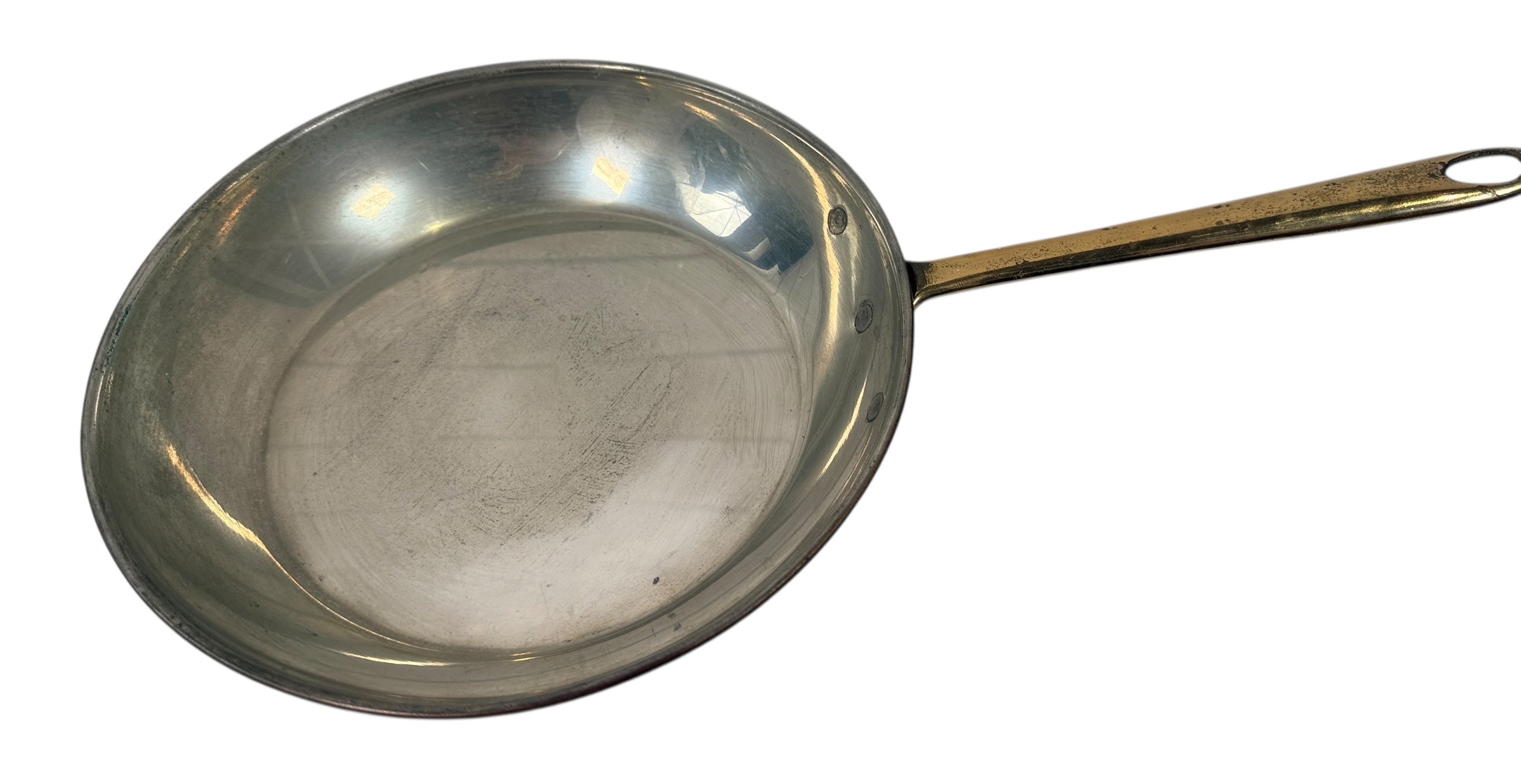 Vintage Portuguese copper saucepan, 8.25in tin-lined with brass handle. Solid copper cookware suitable for display or use. 1970s–90s export piece.