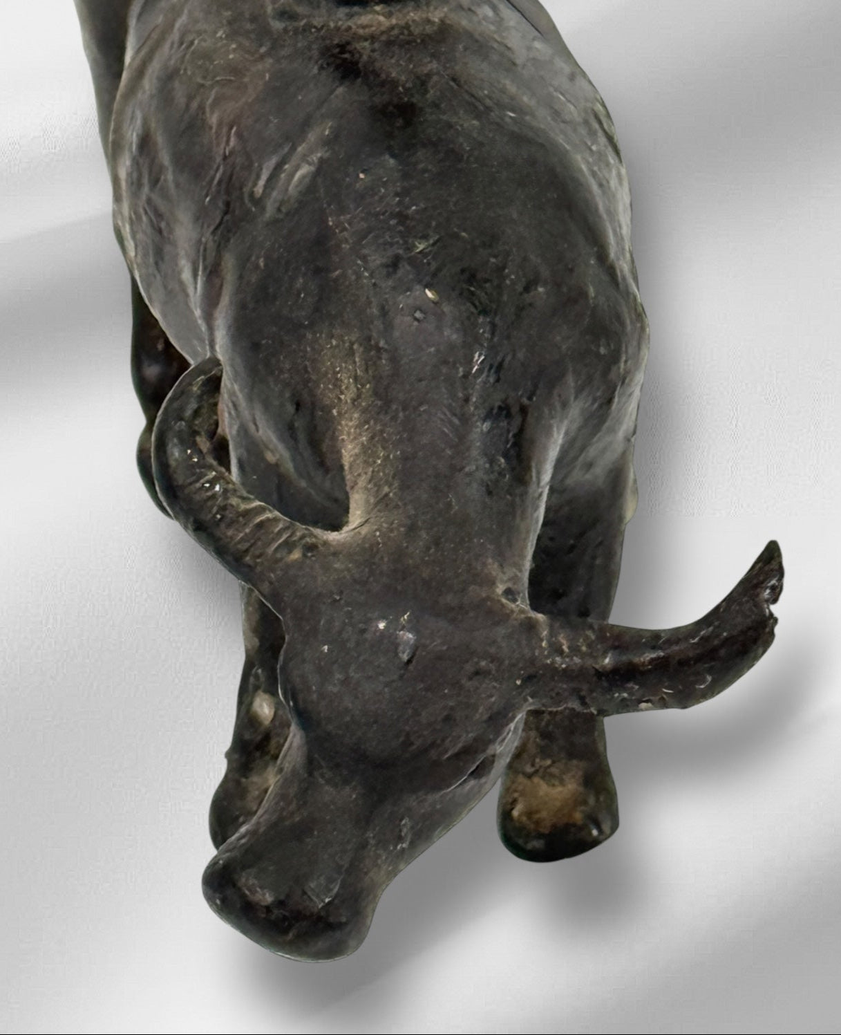 Chandelier antique ou vintage en bronze chinois en métal Lao Tzu Ox Water Buffalo