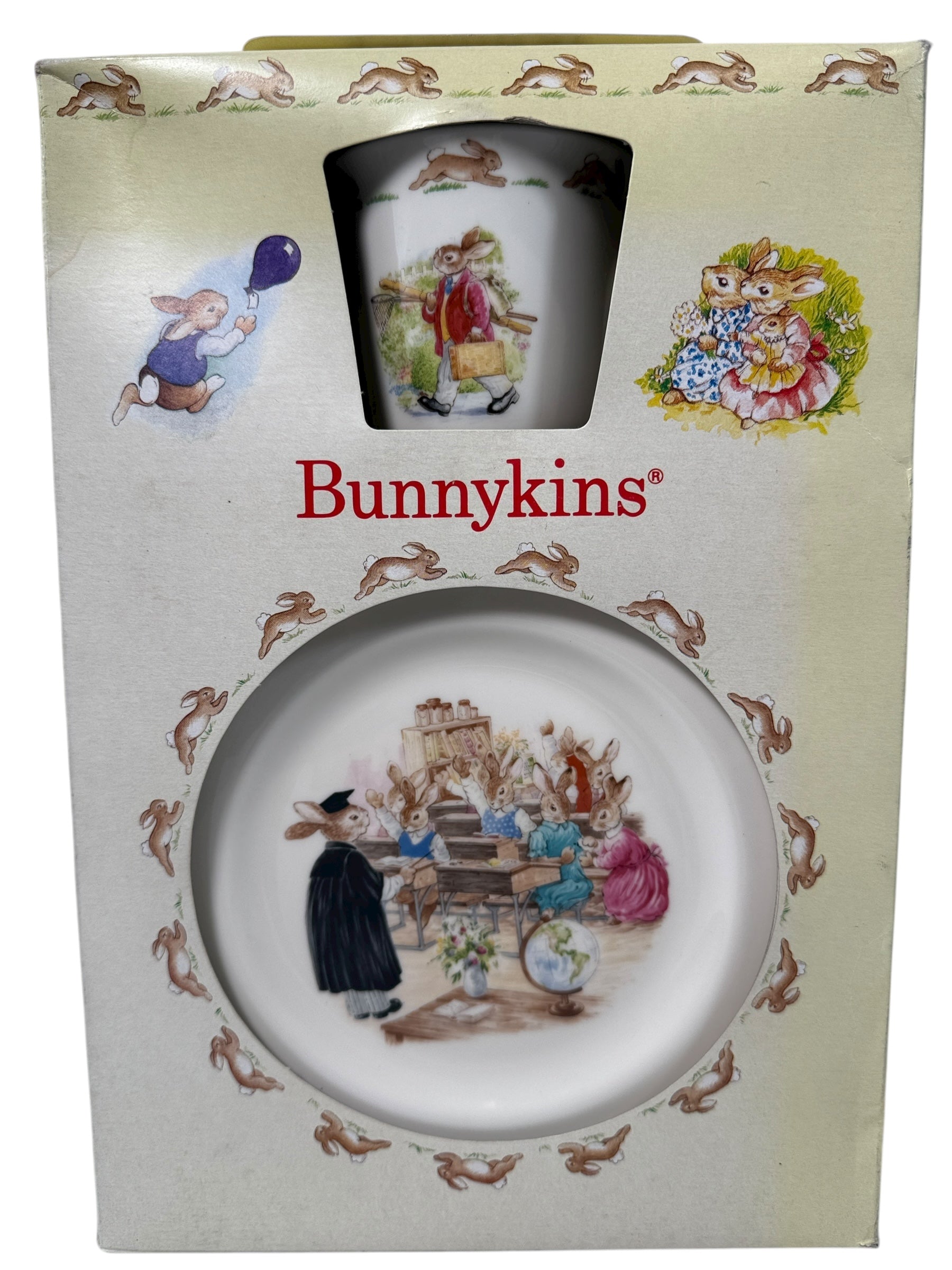 1989 Royal Doulton Bunnykins 3-piece children’s set made in England. Vintage boxed bone china with charming nursery scenes.