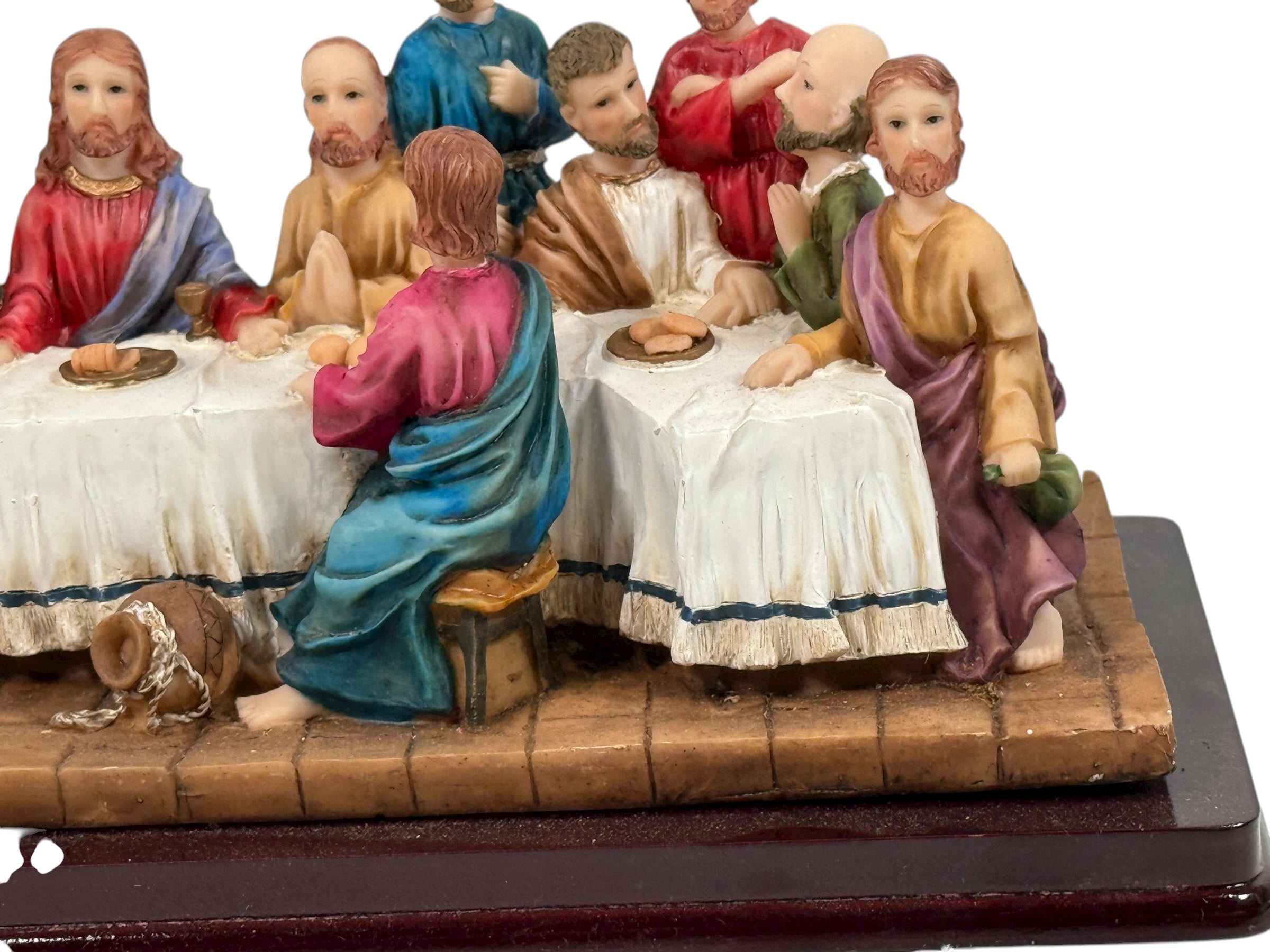Decorative Last Supper resin figurine by Girasol S.A. Detailed 13-figure tableau, great for home or devotional décor. Eco Depot Montreal.