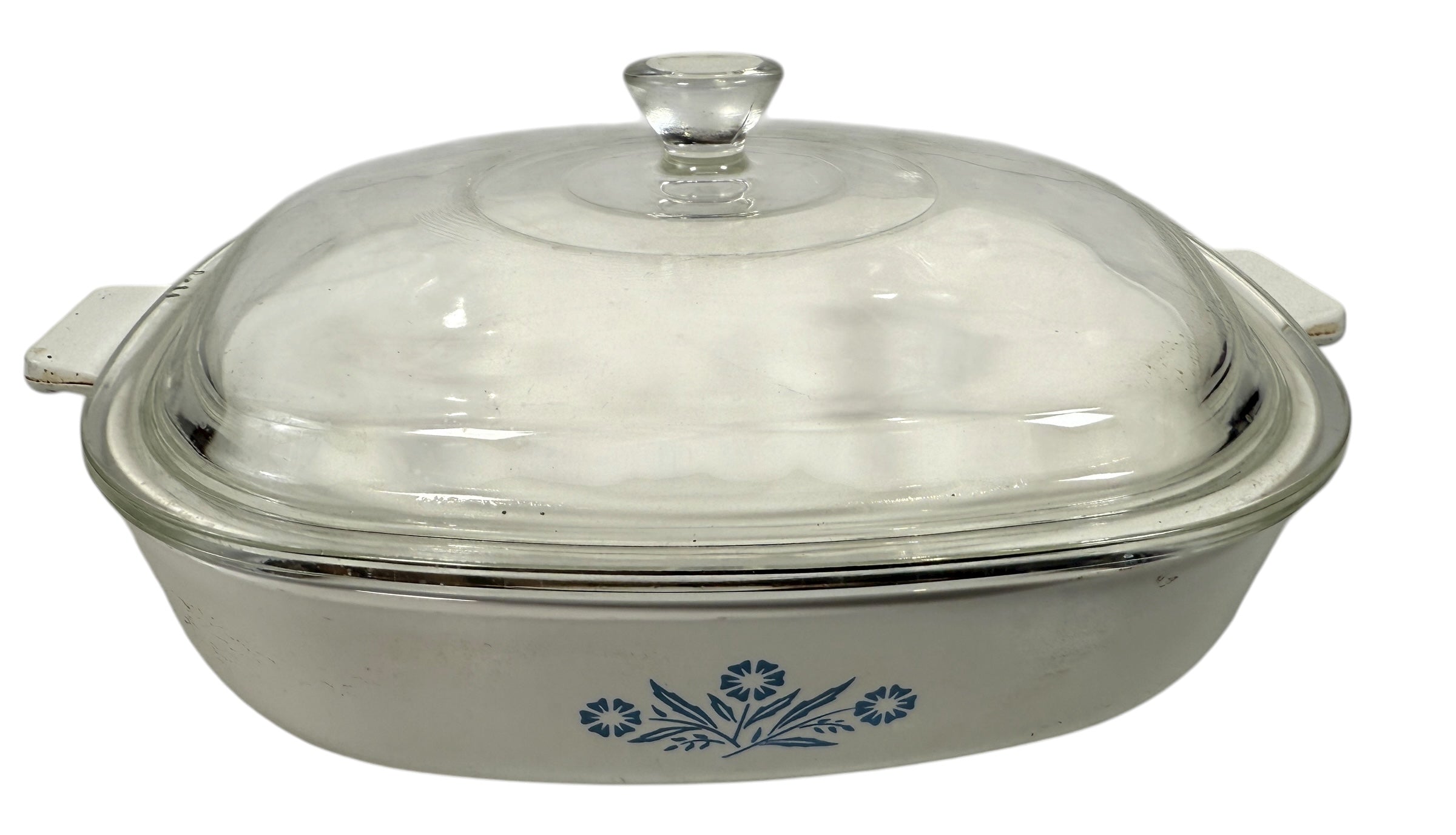 Vintage Corning Ware P-9 Blue Cornflower 9-inch casserole with glass lid. Canadian-made pyroceram cookware. Clean interior and functional vintage condition.