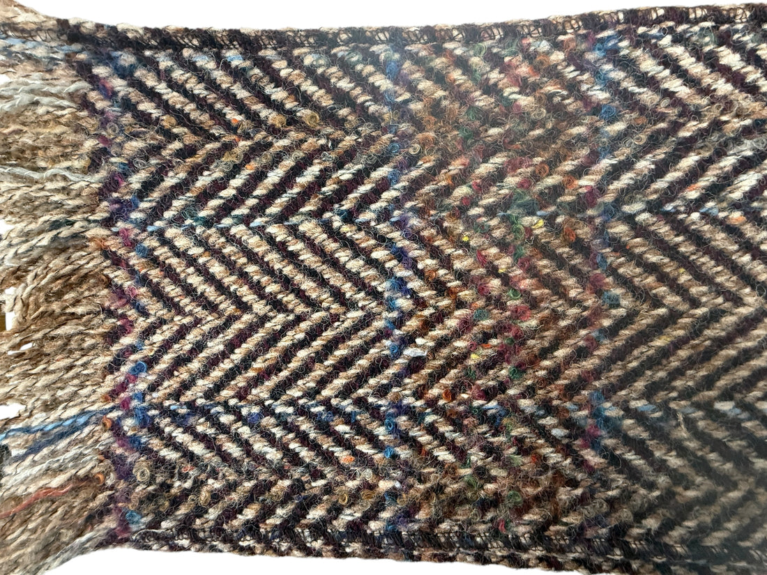 Vintage Aquascutum wool scarf with tweed herringbone weave and fringe. Quality British winter accessory in good condition. Ships from Canada.