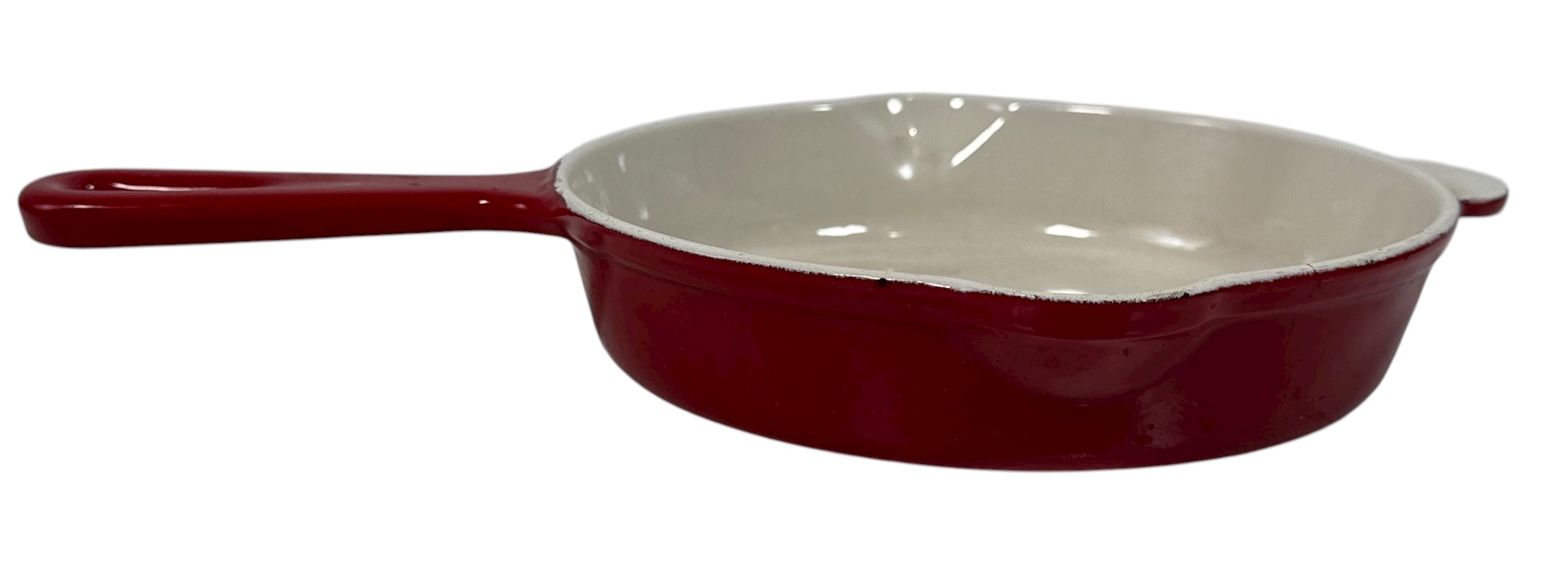 Vintage Cousances Le Creuset #16 enameled cast iron skillet in Flame red. French-made, functional with vintage wear. Great for cooking or display.