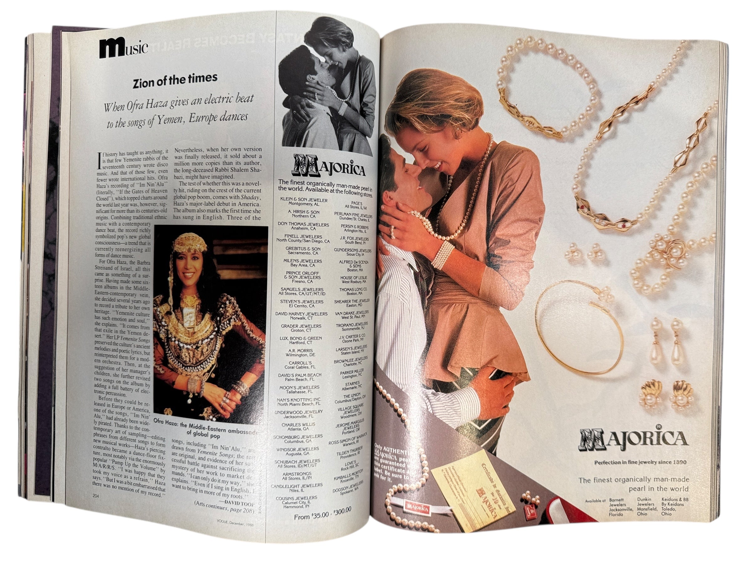 Vogue December 1988, Style on Holiday Issue.