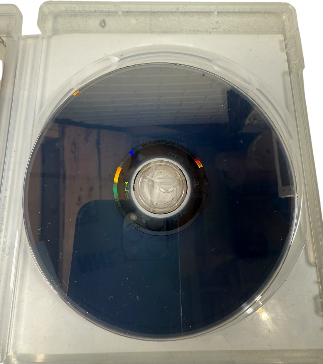 Complete NHL 11 hockey game for PS3 with original case and manual. Clean disc, offline play supported. Classic EA Sports NHL title.