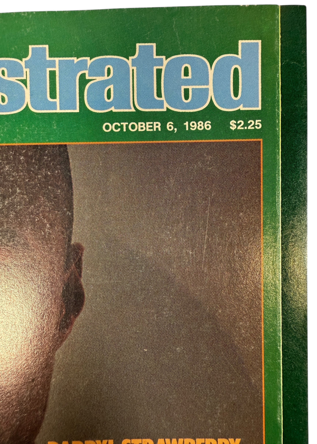 1986 Sports Illustrated issue featuring Darryl Strawberry and the Mets playoff preview. Clean no-label copy from the 1986 World Series season. Collectible sports magazine.