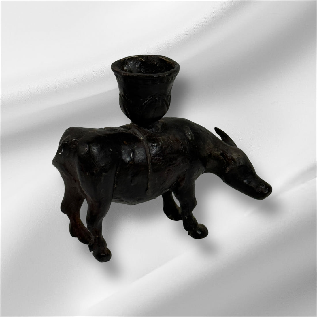 Chandelier antique ou vintage en bronze chinois en métal Lao Tzu Ox Water Buffalo