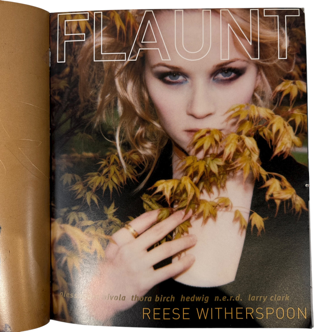 Flaunt Magazine August 2001 “The Blonde Issue” with Thora Birch. Rare early-2000s fashion and culture collectible with iconic paint-by-numbers cover.