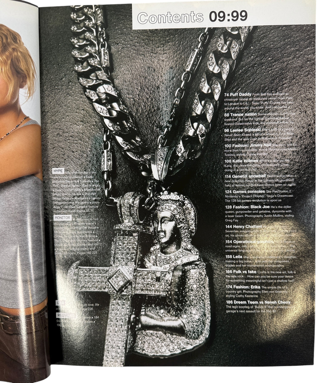 The Face Sept 1999 featuring Puff Daddy “ This is War! ” photo by James Dimmock — an iconic 90s hip-hop and fashion issue in great vintage condition.