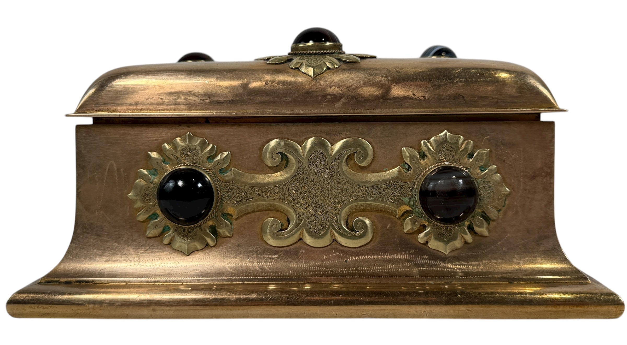 Boîte à bijoux vintage en laiton avec cabochons d'agate – Couvercle en forme de dôme orné