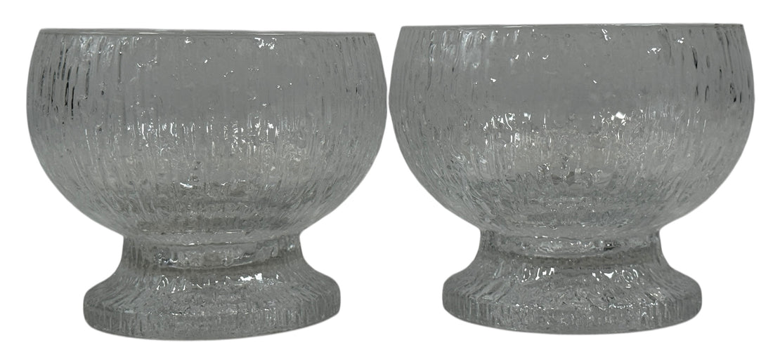 Vintage Iittala Ultima Thule footed glasses set of 8. Finnish design by Tapio Wirkkala. Iconic ice-melt texture. Excellent condition. Fast shipping from Canada.