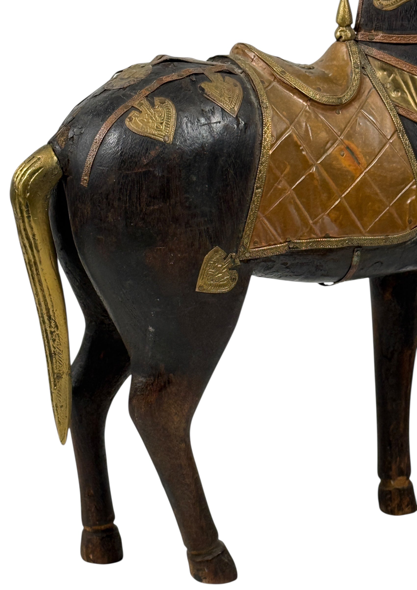 Cheval en bois sculpté à la main vintage avec applications en laiton – 31,8 cm, art populaire indien de style Marwari