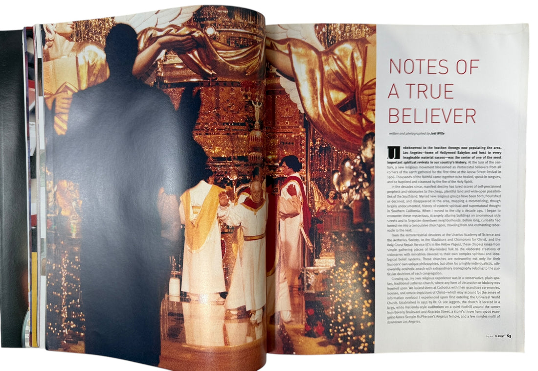 Flaunt Magazine April 2001 Issue #23 featuring Christina Ricci, Gorillaz &amp; Ethan Suplee. Early 2000s cult magazine collectible in good condition.