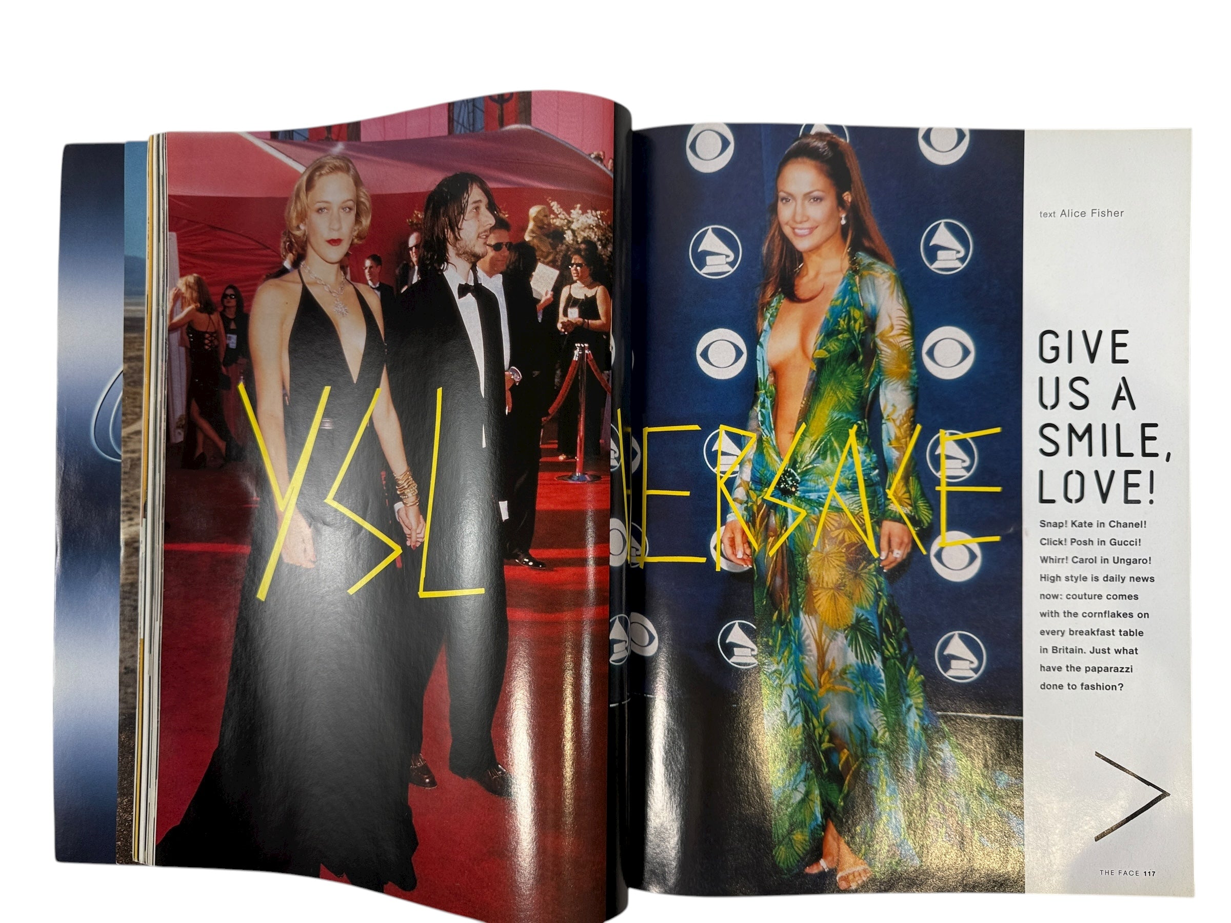 The Face September 2000 Spunk Fashion Special. Collector’s Edition UK print. Bold Y2K fashion issue. One page missing. Essential for style and magazine collectors.