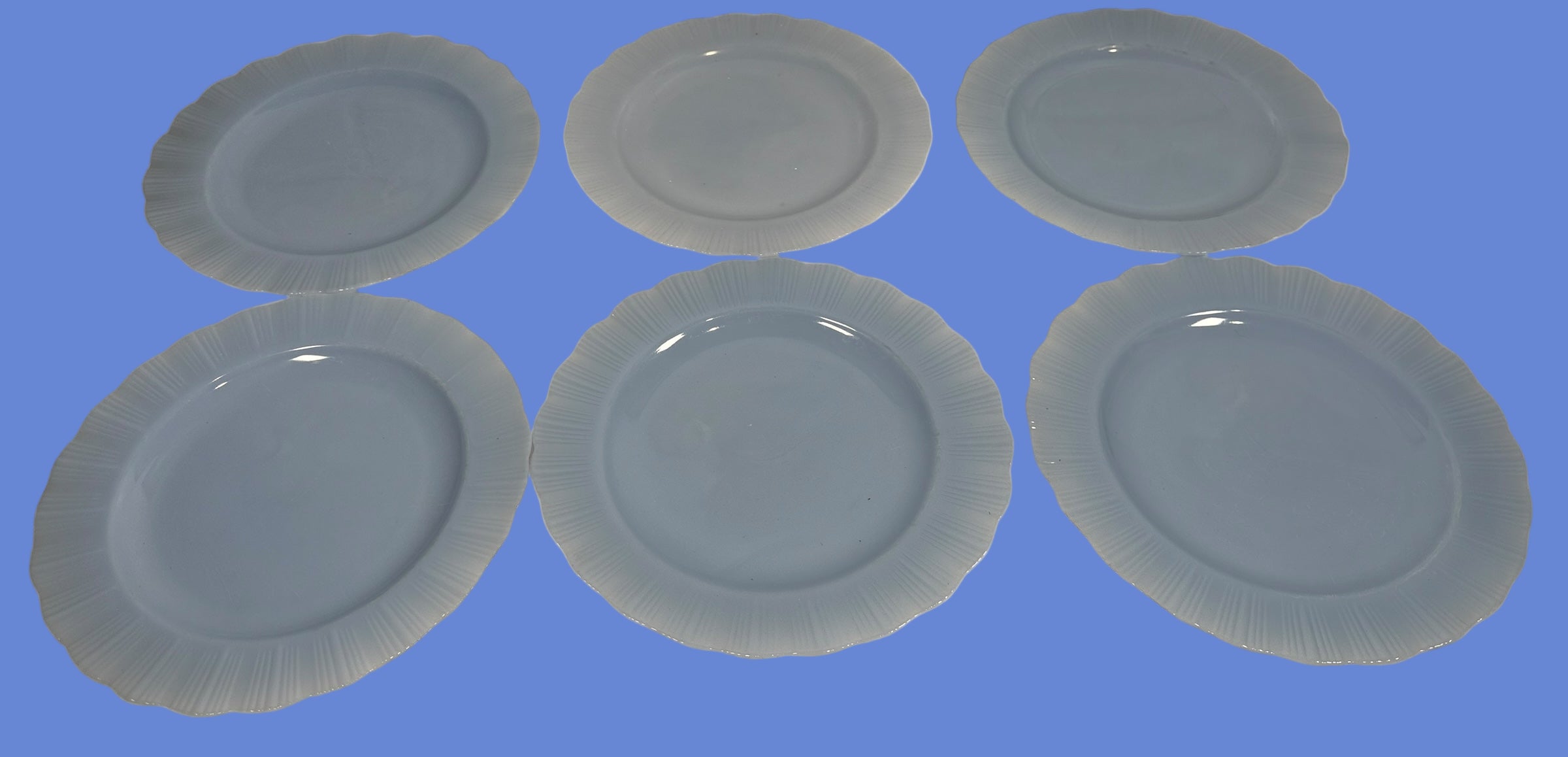 Vintage PYREX Canada “Delphite Blue” Pie-Crust Rim Dinner Plates – Set of 6 – Excellent Condition