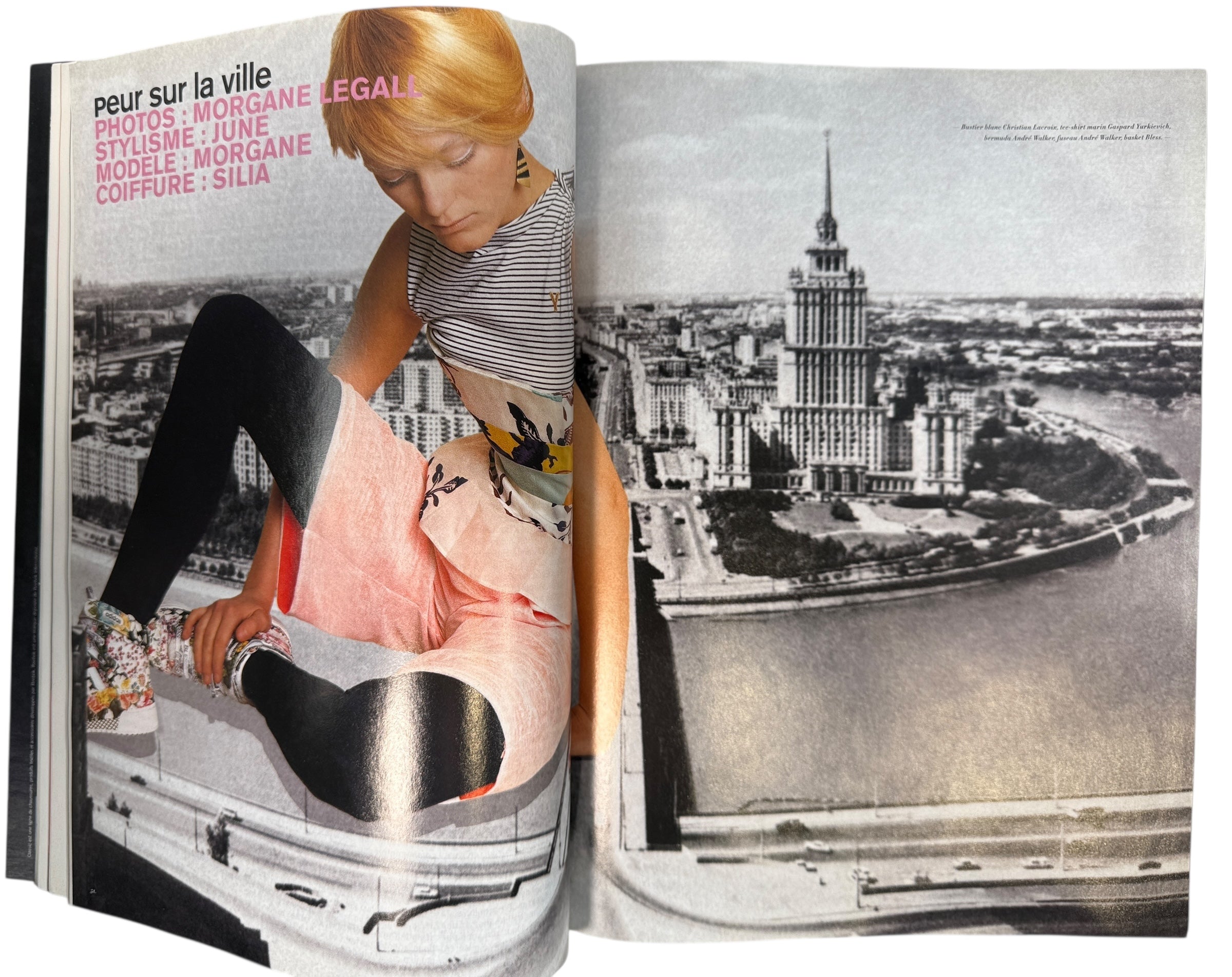 Collectible Crash Magazine Issue 15 Destination 2001 from early Y2K era. French fashion and design culture title in Very Good condition. Low print indie issue.