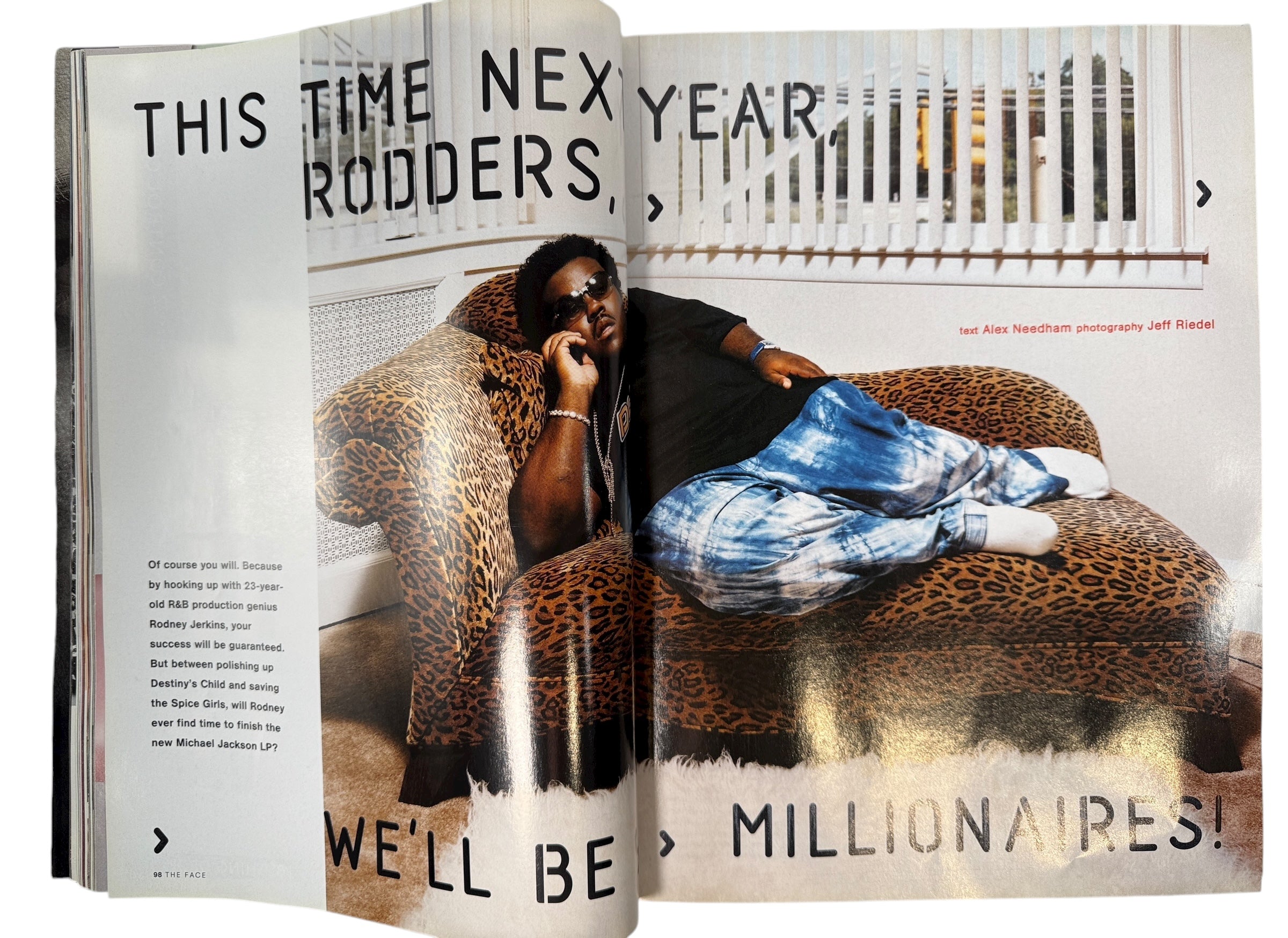 The Face Magazine October 2000 featuring Eminem. Rare UK Y2K issue with Björk and Whitney Houston features. Iconic early 2000s collectible.