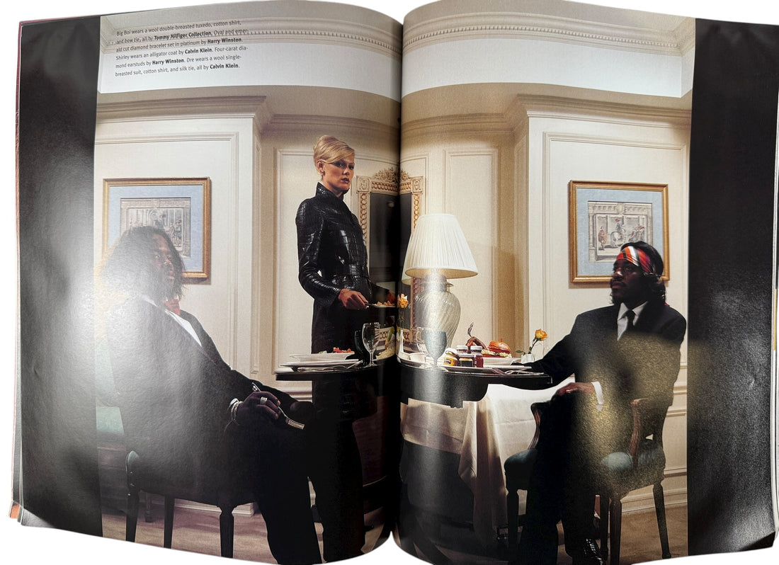 Flaunt Magazine Second Anniversary Nov 2000. Gold-foil mosaic cover, VG condition, clean pages. Rare early collector issue for fashion and design fans.