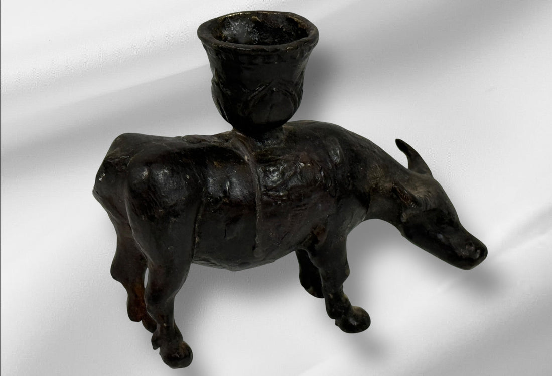 Chandelier antique ou vintage en bronze chinois en métal Lao Tzu Ox Water Buffalo