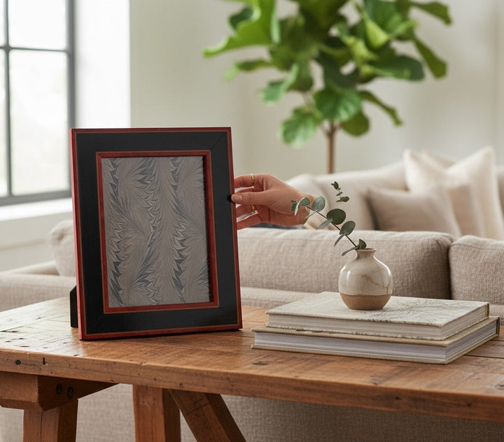 Vintage Dorvilliers Paris picture frame with red &amp; black wood inlay and gold trim. French-made mid-century décor collectible, elegant and refined.