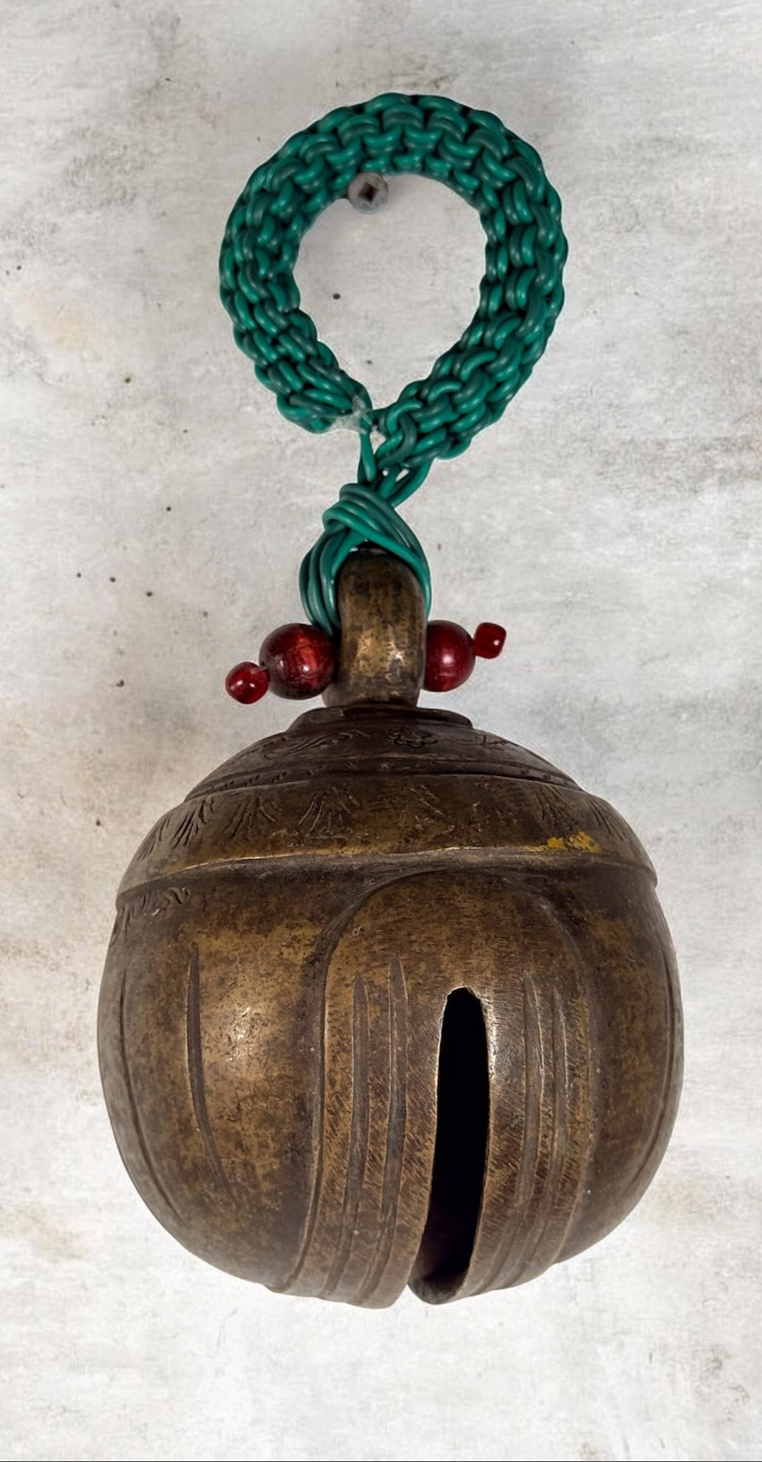 Vintage Burmese elephant bell in cast bronze with aged patina. Traditional Myanmar temple livestock bell with clapper, decorative folk art collectible.