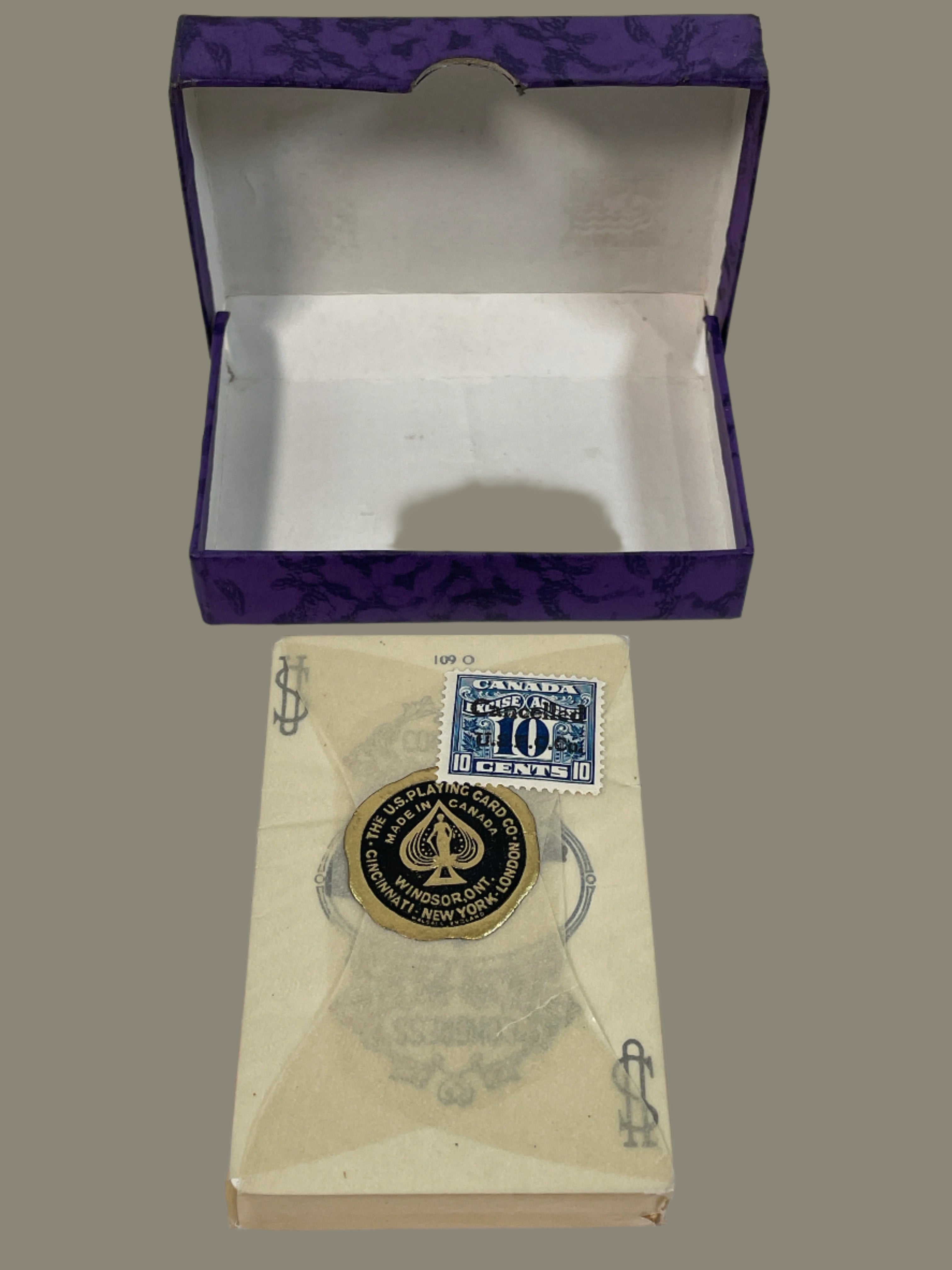 Vintage Medallion Playing Cards – Sealed – U.S. Playing Card Co. – Canadian Tax Stamp