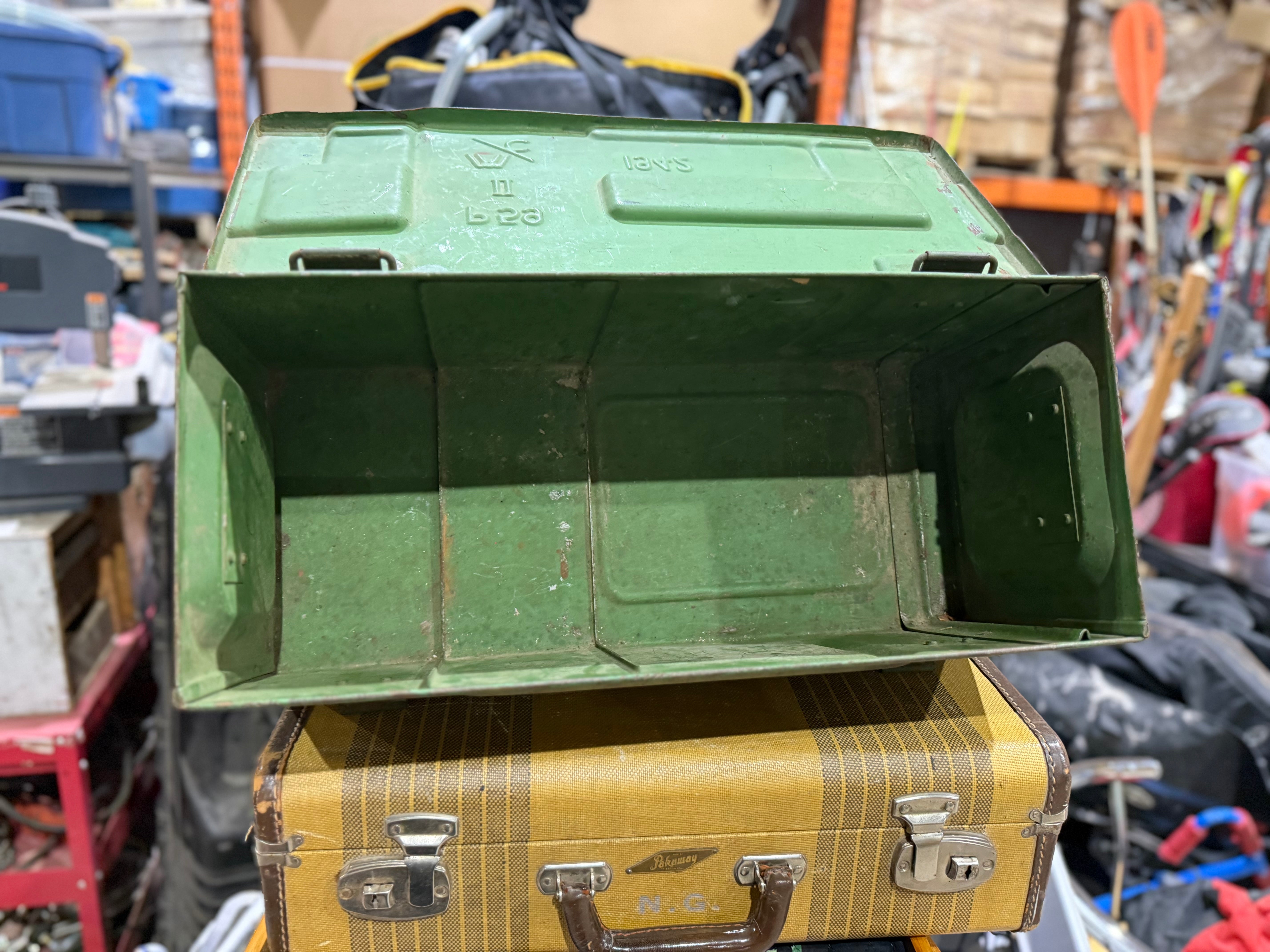 1942 WW2 P59 Mk2 British / Canadian ammo can