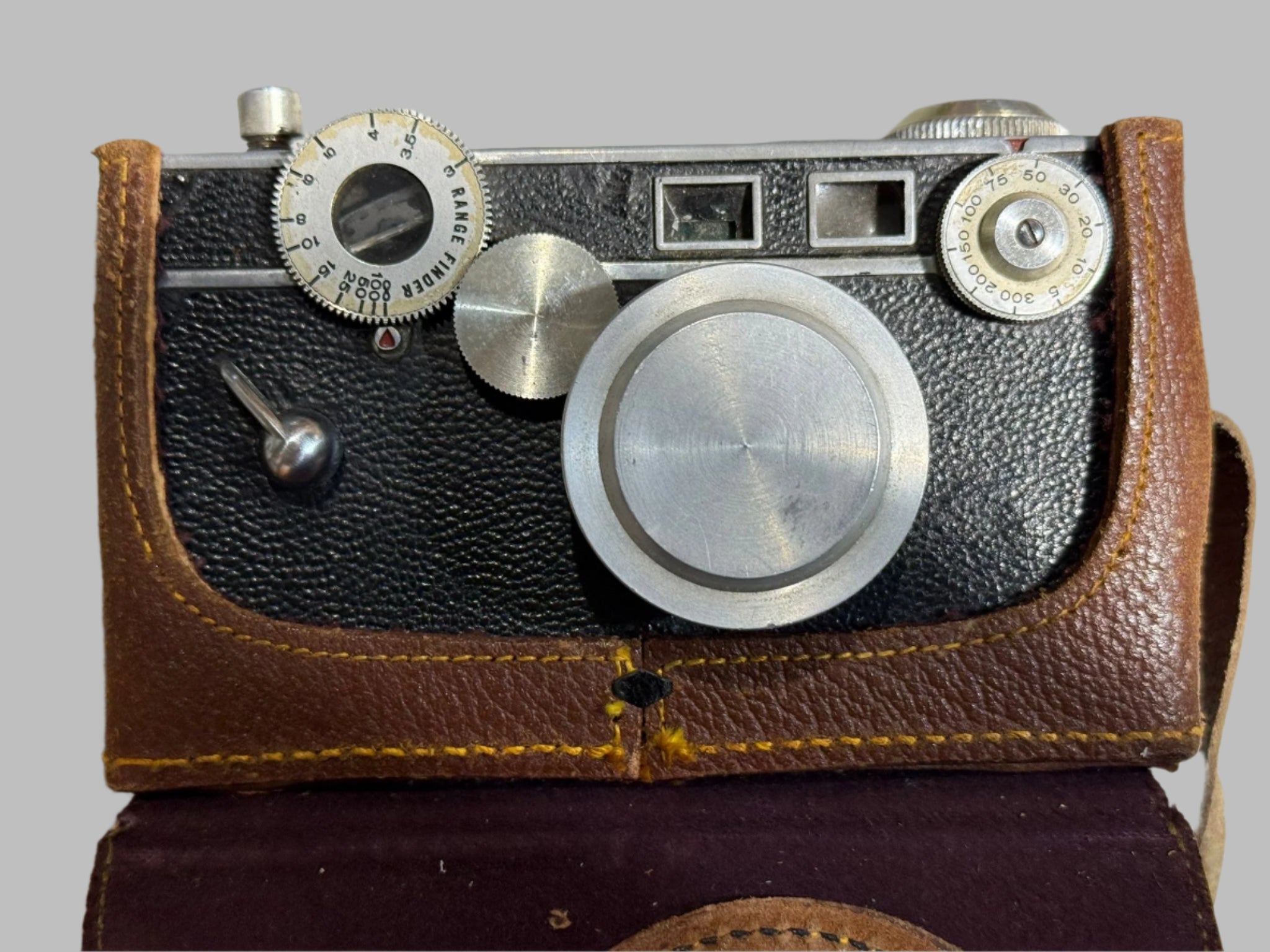 Argus C3 35mm Rangefinder Camera w/ Cintar 50mm f/3.5 Lens + Case – Very Good Condition