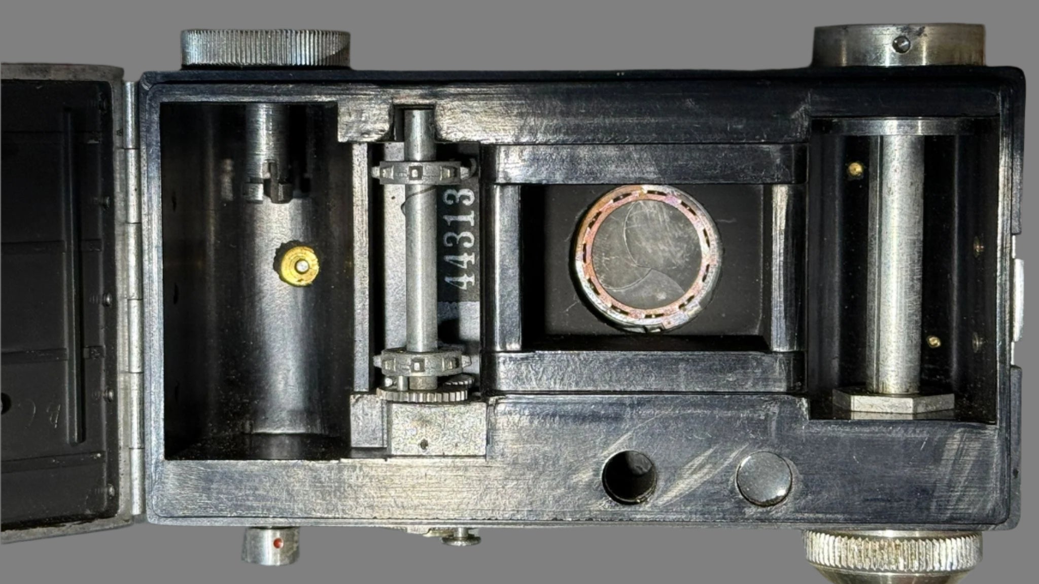 Argus C3 35mm Rangefinder Camera w/ Cintar 50mm f/3.5 Lens + Case – Very Good Condition