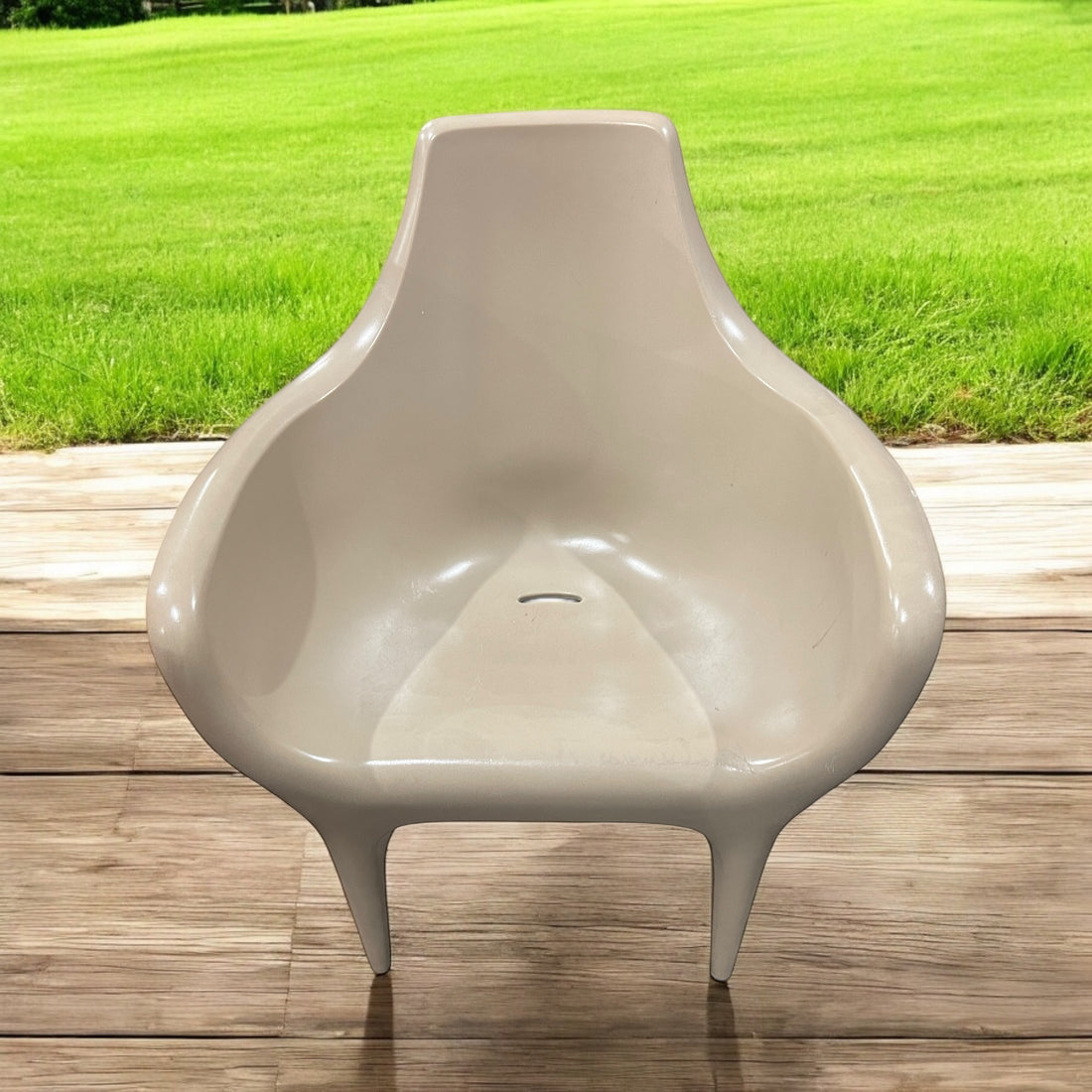 Jaime Hayon Showtime Nude armchair by BD Barcelona Design. Sculptural modern polyethylene designer chair for indoor or outdoor use. Local pickup Montreal only.