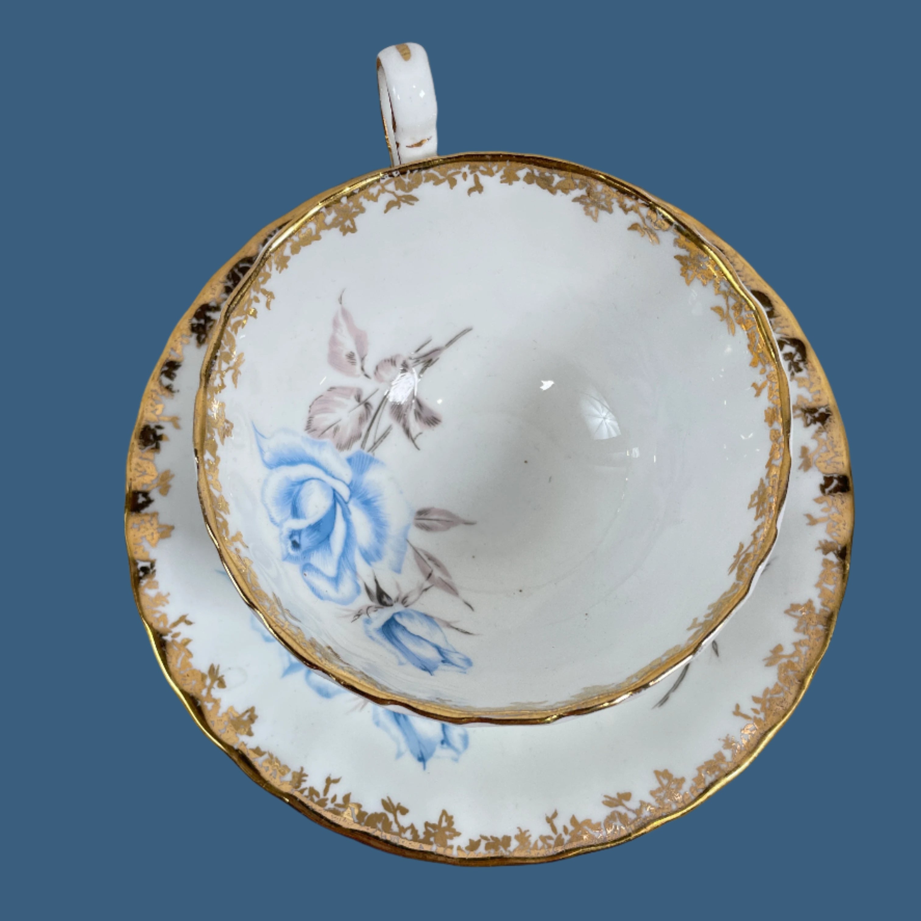 Aynsley, Fine China,  Blue Rose Vintage teacup and Saucer Set England