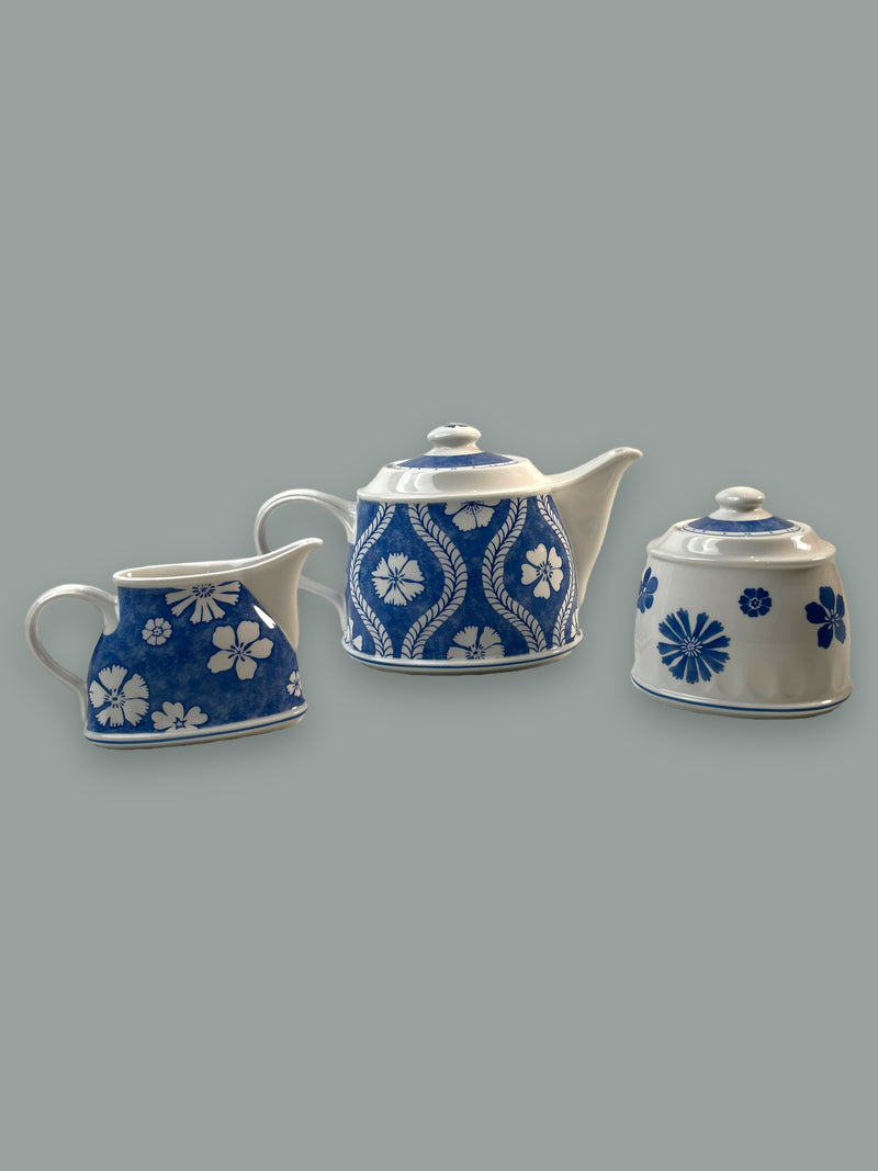 Ensemble Théière, Crémier, et Sucrier en céramique de Villeroy and Boch