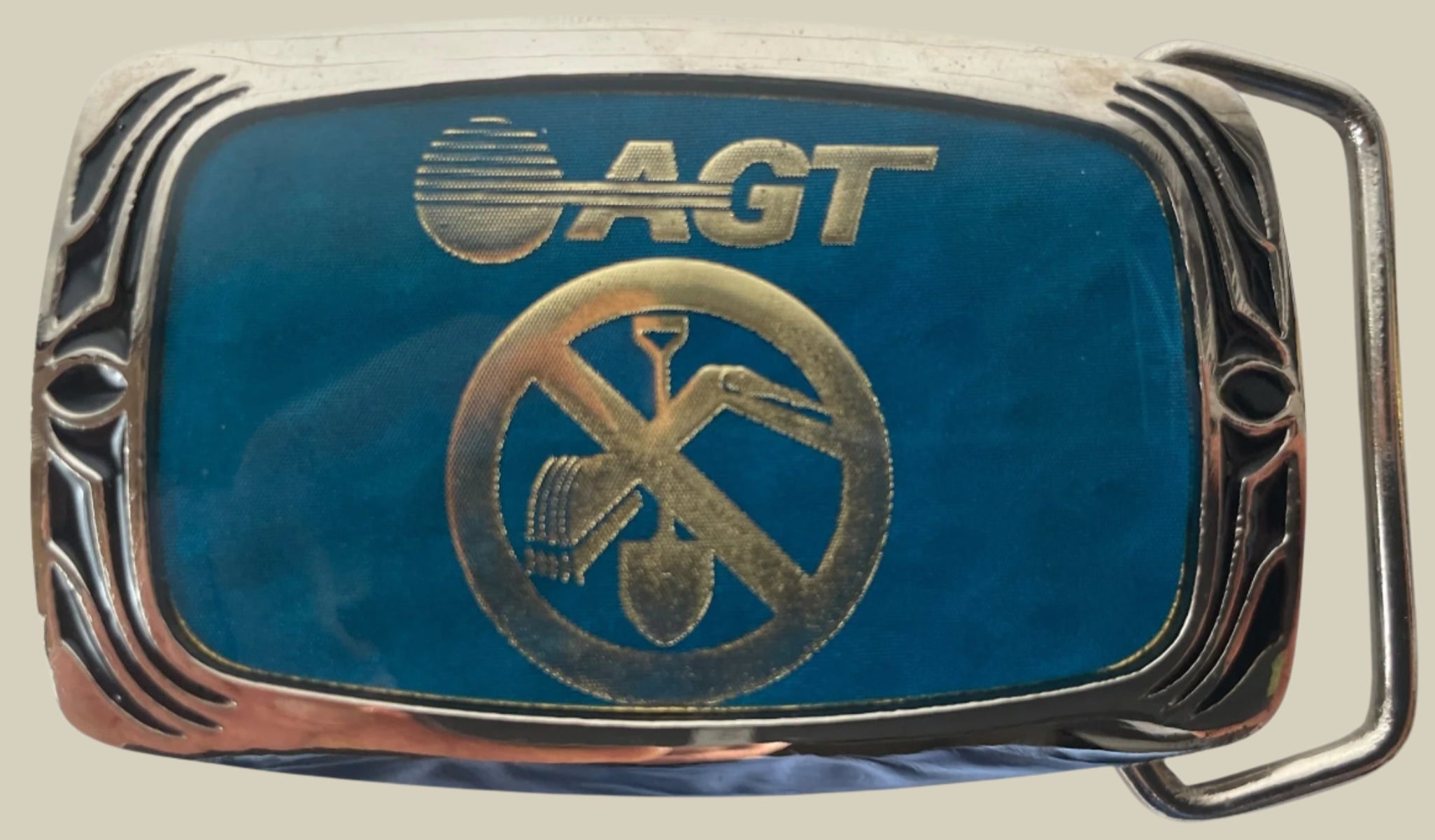 AGT_Telephones_Belt_Buckle_