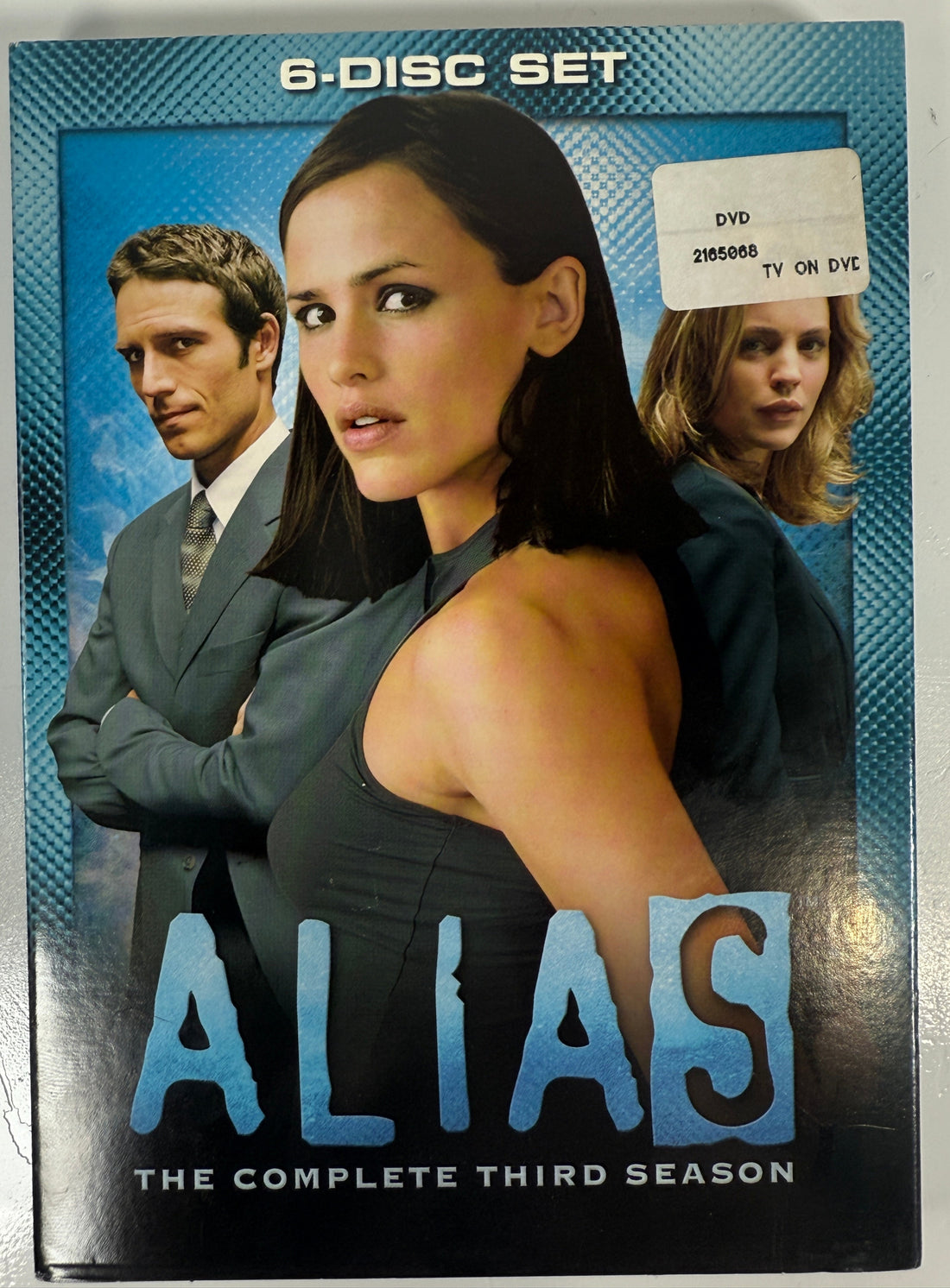 DVD box set for 'Alias' with three characters on a blue background