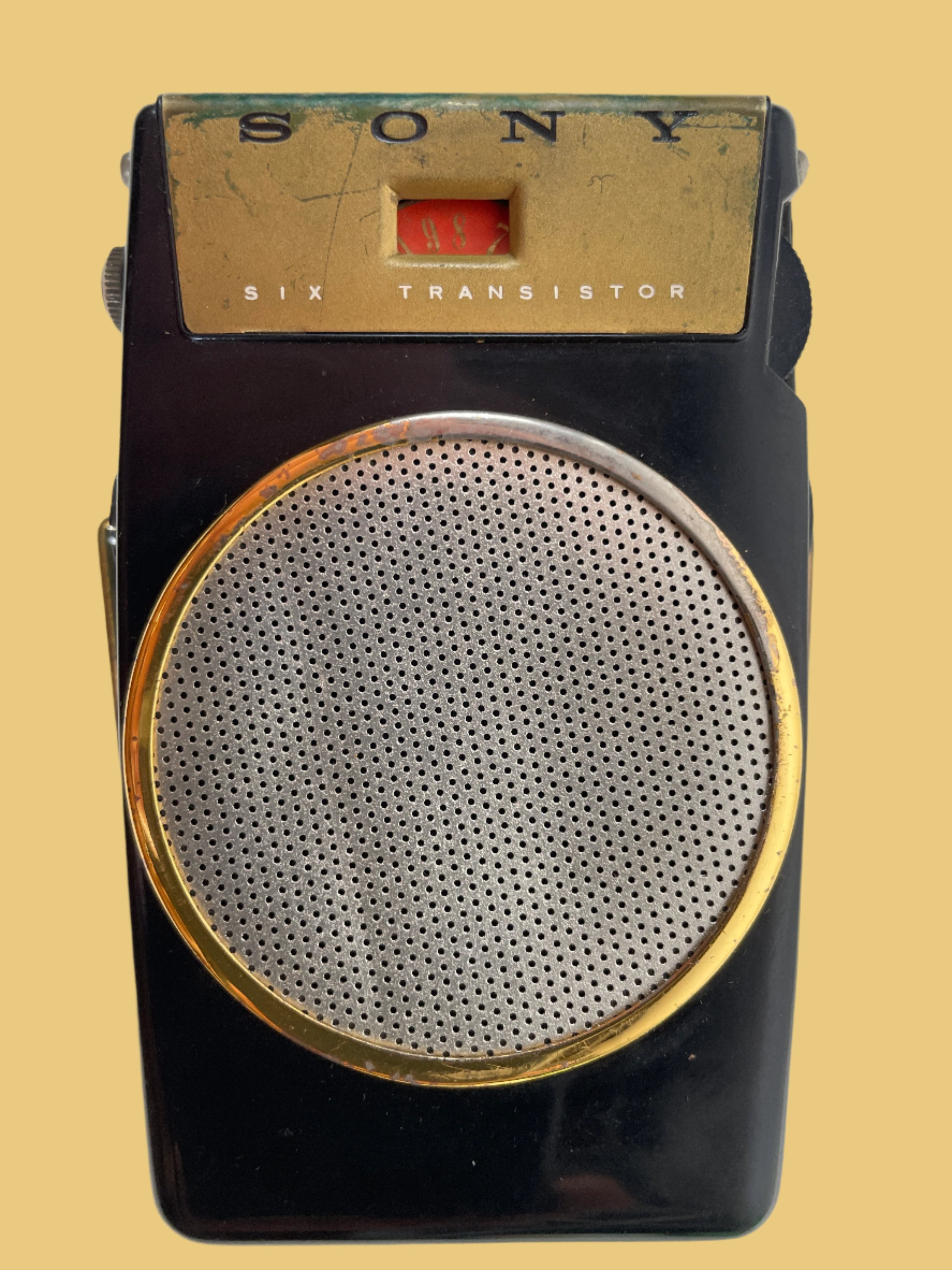 Vintage Sony 6 Transistor AM Radio – Working 1960s Pocket Radio with Gold Grill &amp; Stand – Tested and Functional