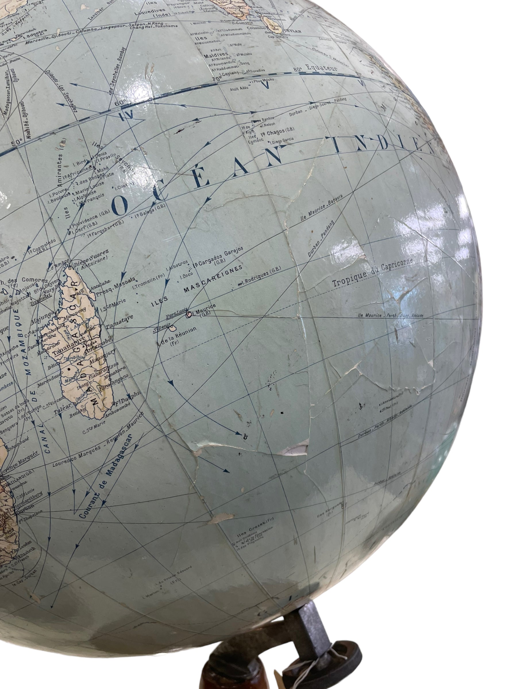 Large Girard Barrere et Thomas Paris France World Globe