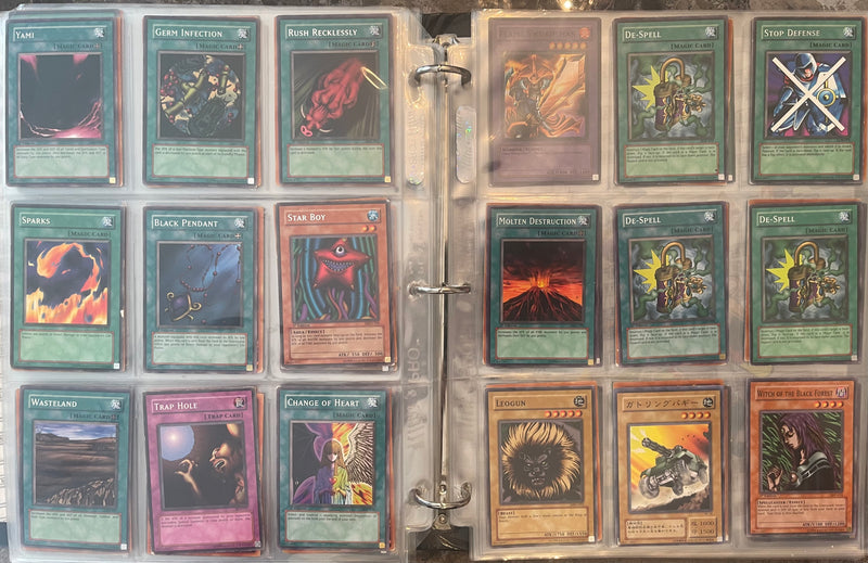 Collection de cartes à collectionner Yu-Gi-Oh!