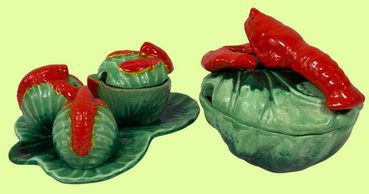 Vintage Hand-Painted Lobster Ceramic Dish – Green Shell Base & Red Lobster Relief (Japan, c.1950s)